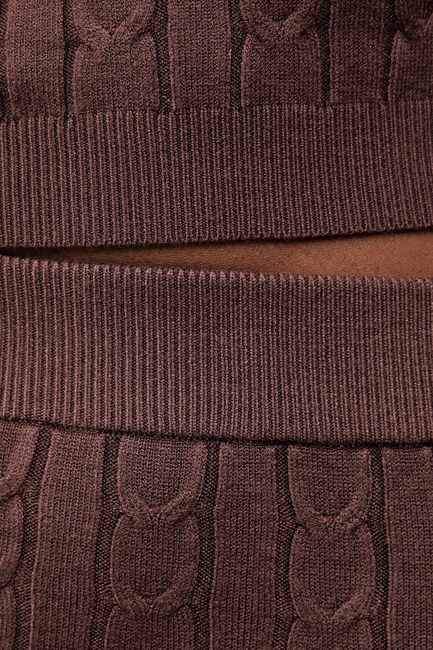 Свитер и юбка - фото 6