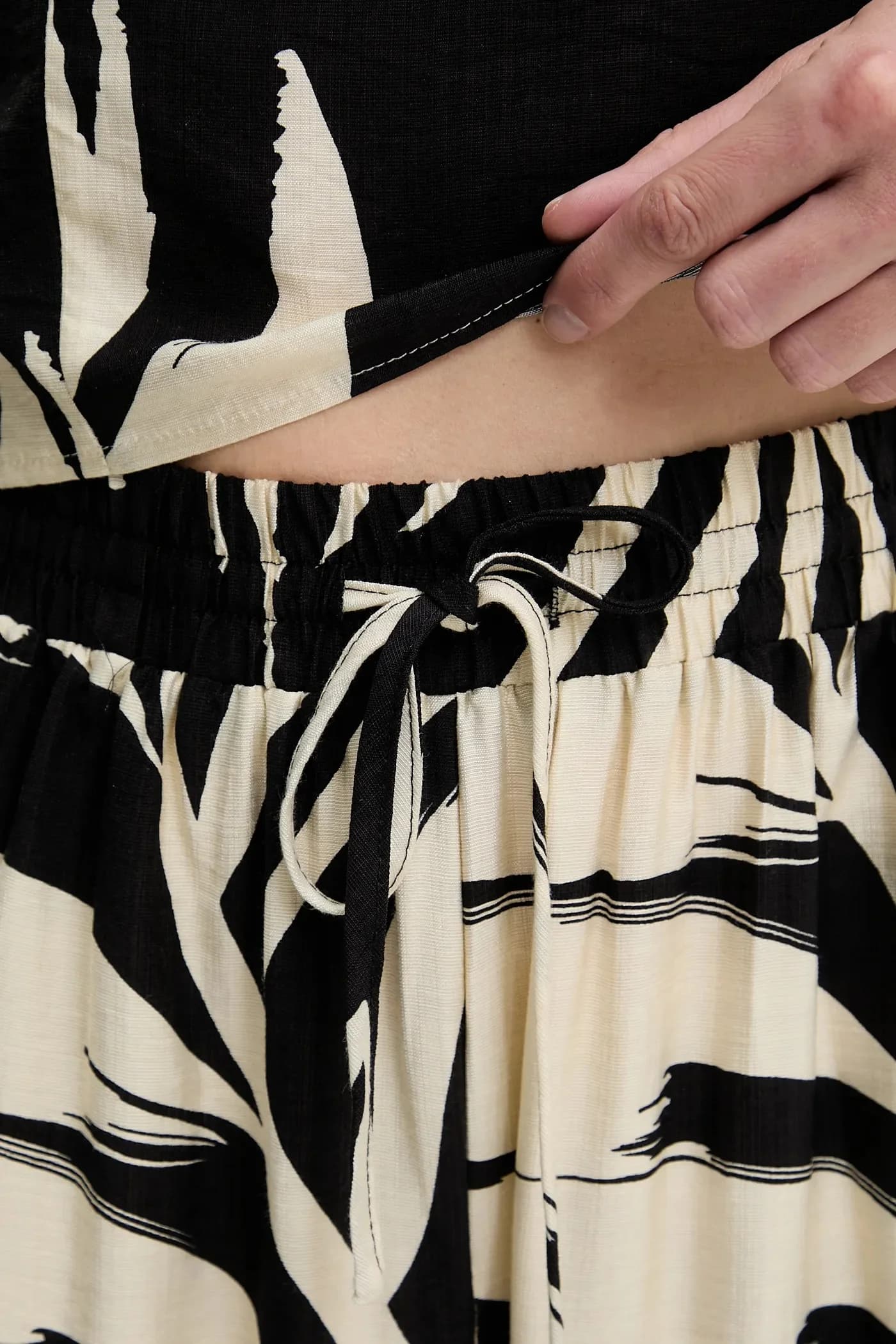 Блузка и брюки - фото 7