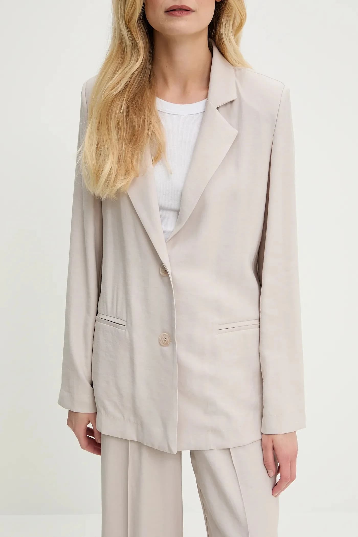 Куртка и брюки - фото 2