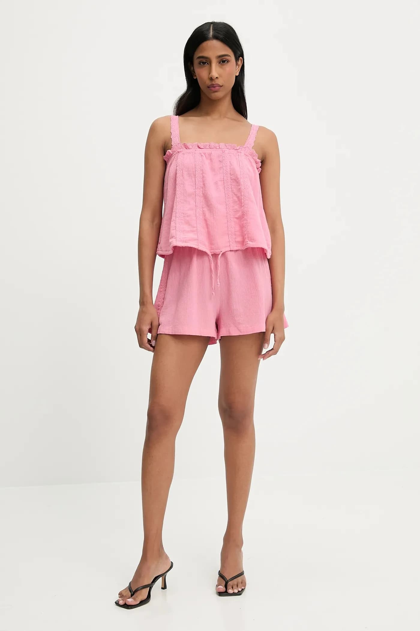 Хлопковая блузка и шорты - фото 2