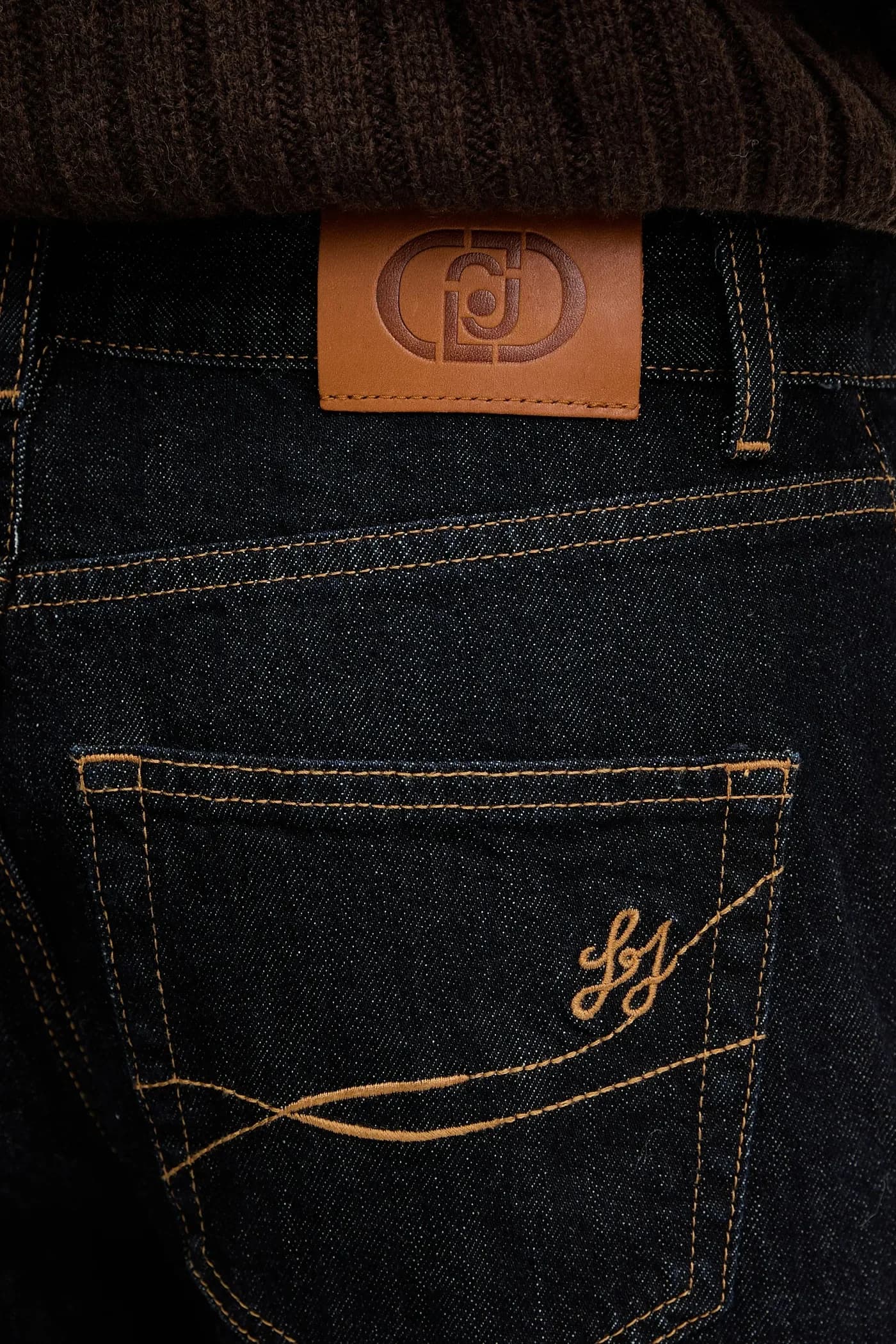 Джинсы - фото 4