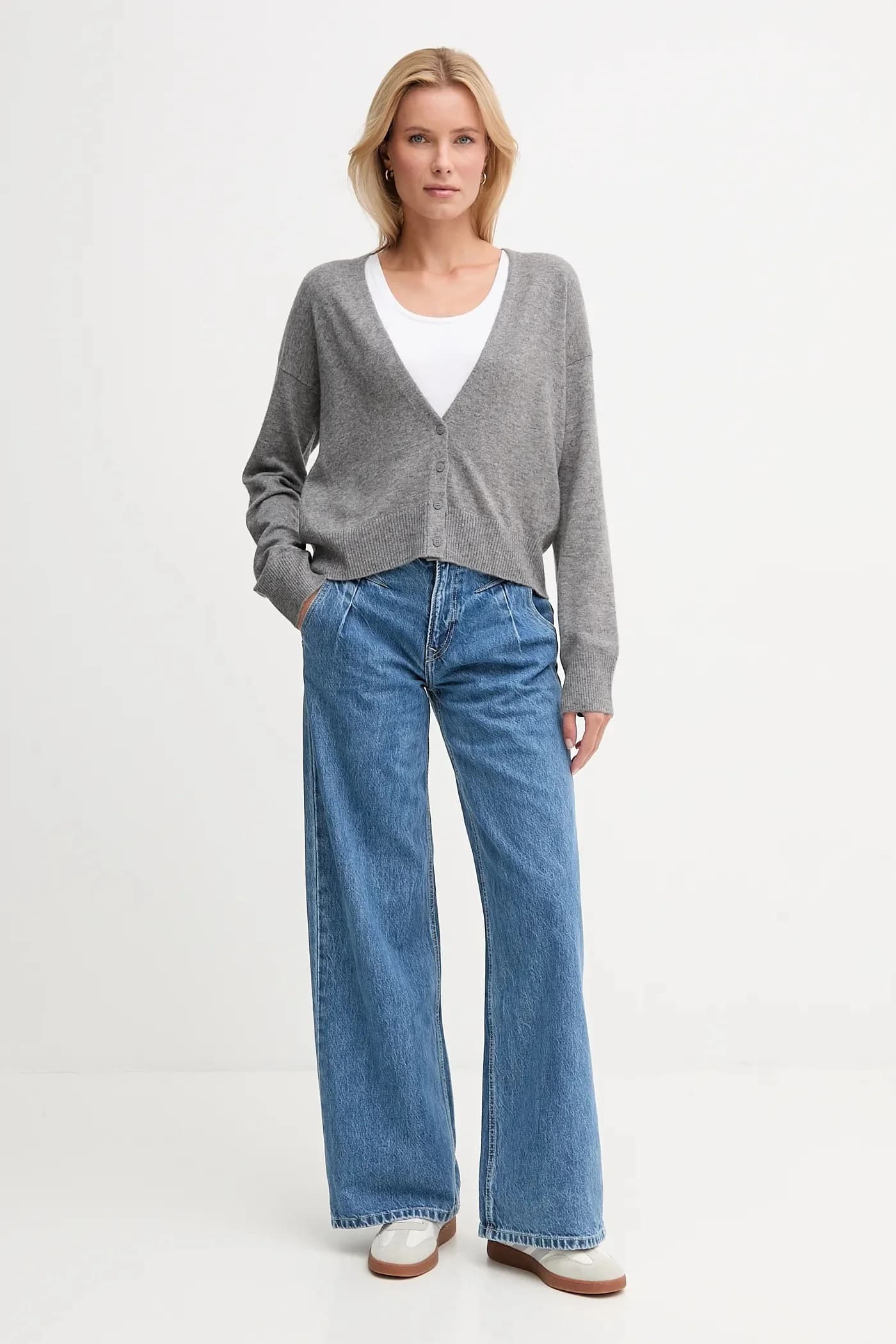 Джинсы - фото 2