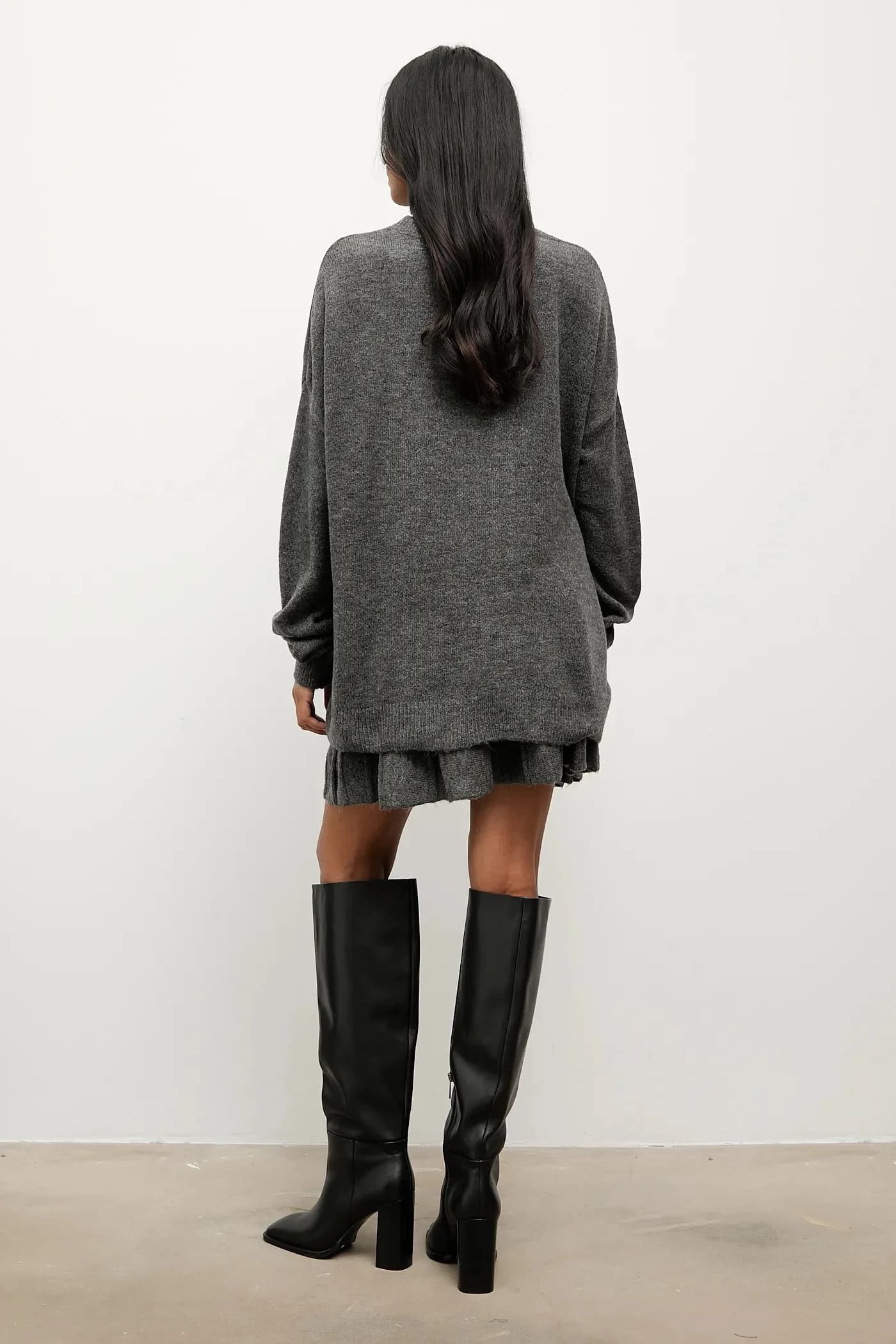 Свитер и юбка - фото 4