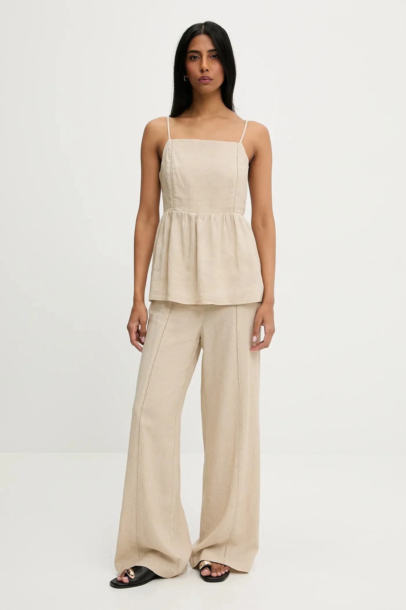 Комплект с бельем