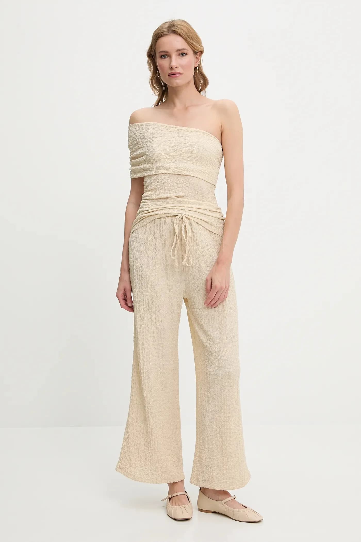 Блузка и брюки