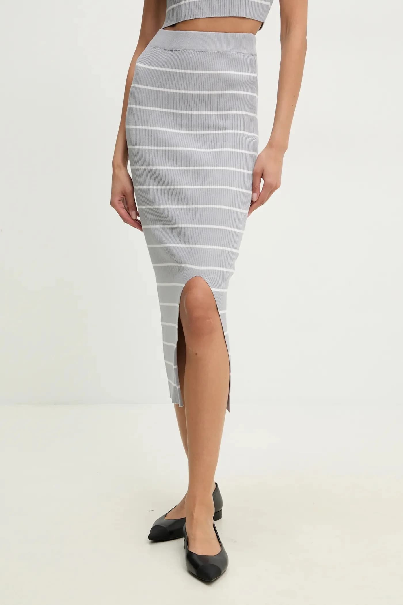 Свитер и юбка - фото 5