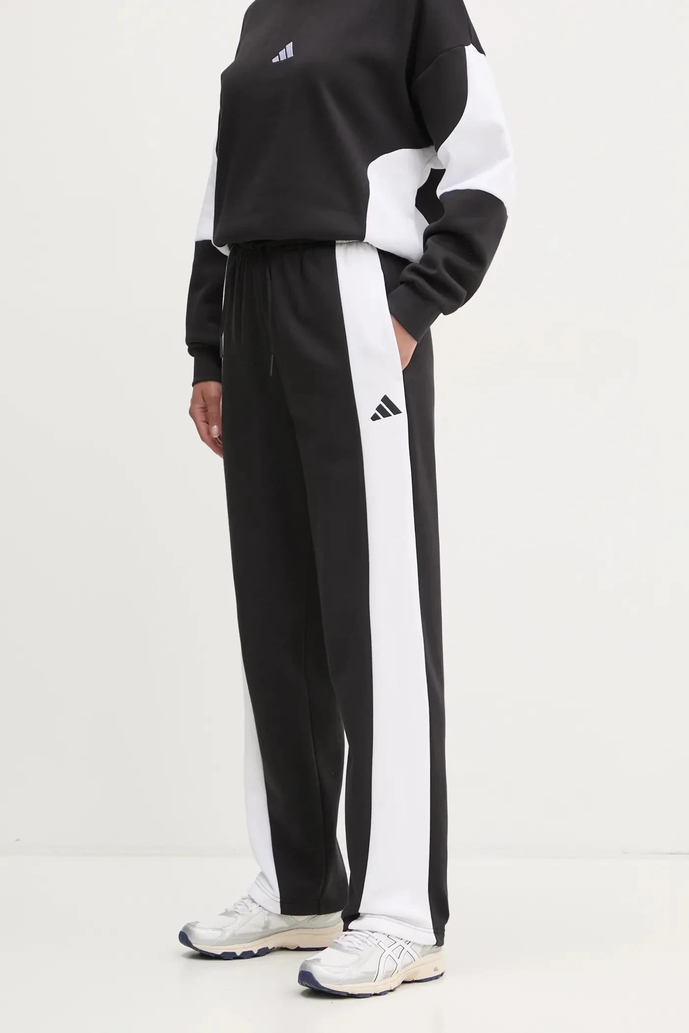 ЛАЗИДЕЙ спортивный костюм - фото 4