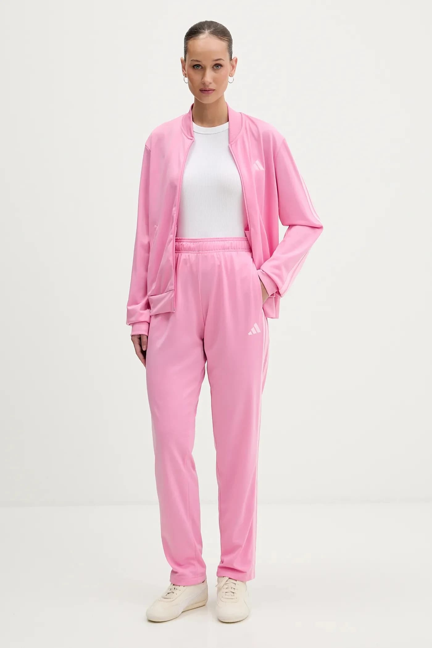 Спортивный костюм Essentials