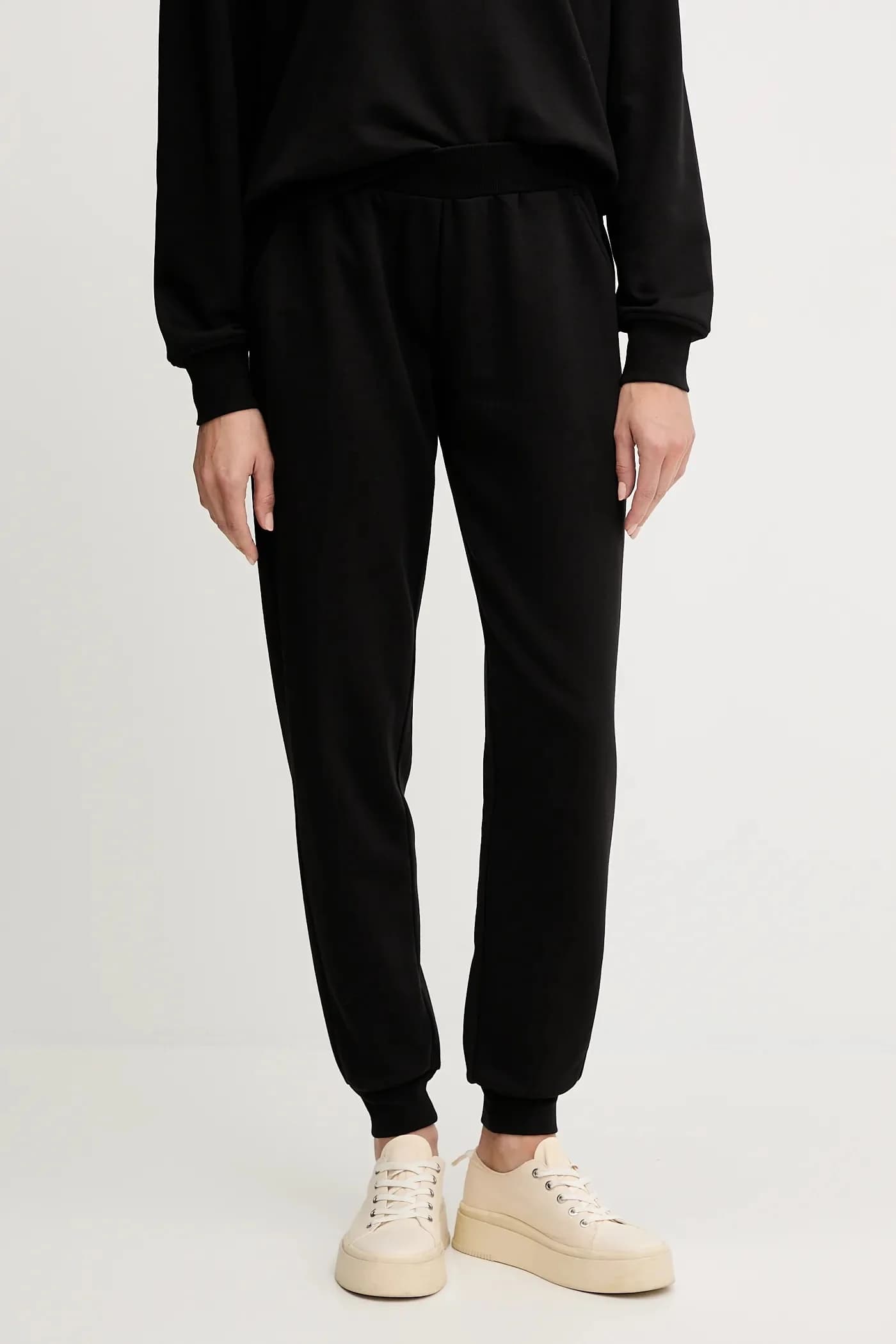 Спортивный костюм - фото 3