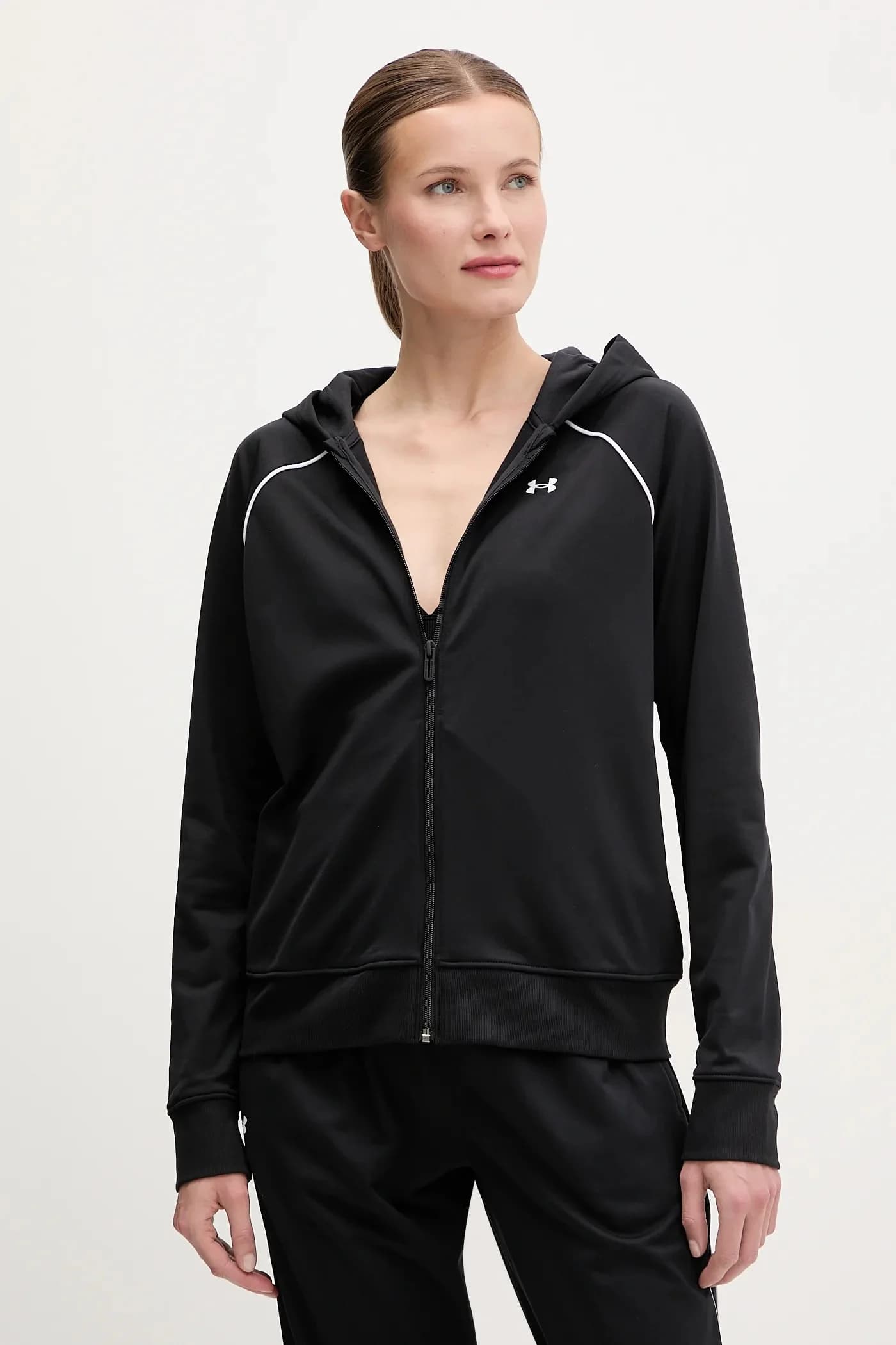 Спортивный костюм соперника - фото 2