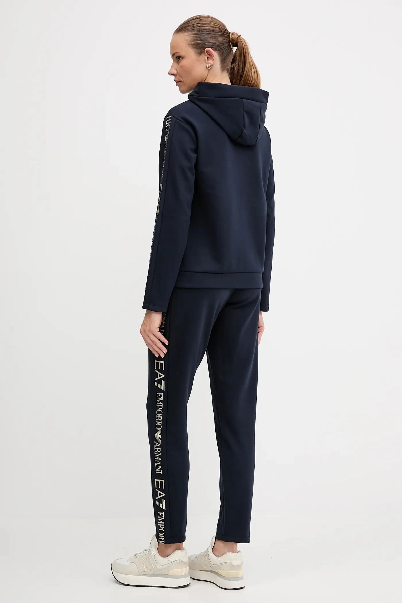 Спортивный костюм - фото 4