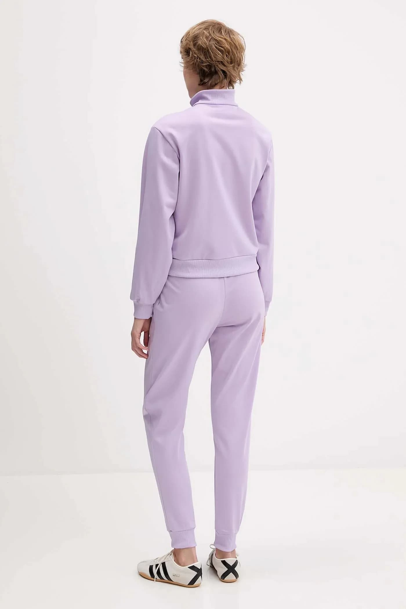 Уютный спортивный костюм - фото 4