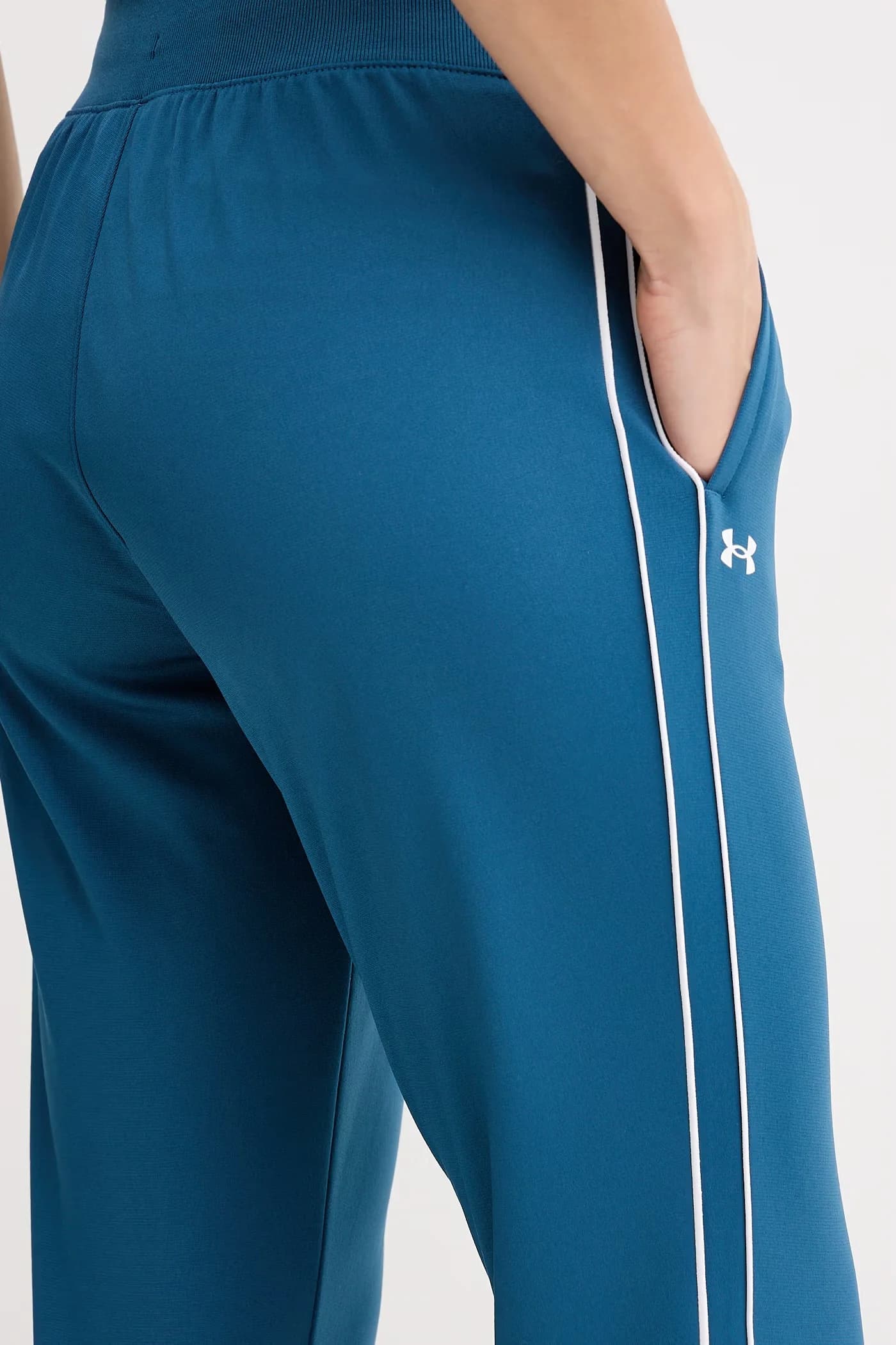 Спортивный костюм соперника - фото 6