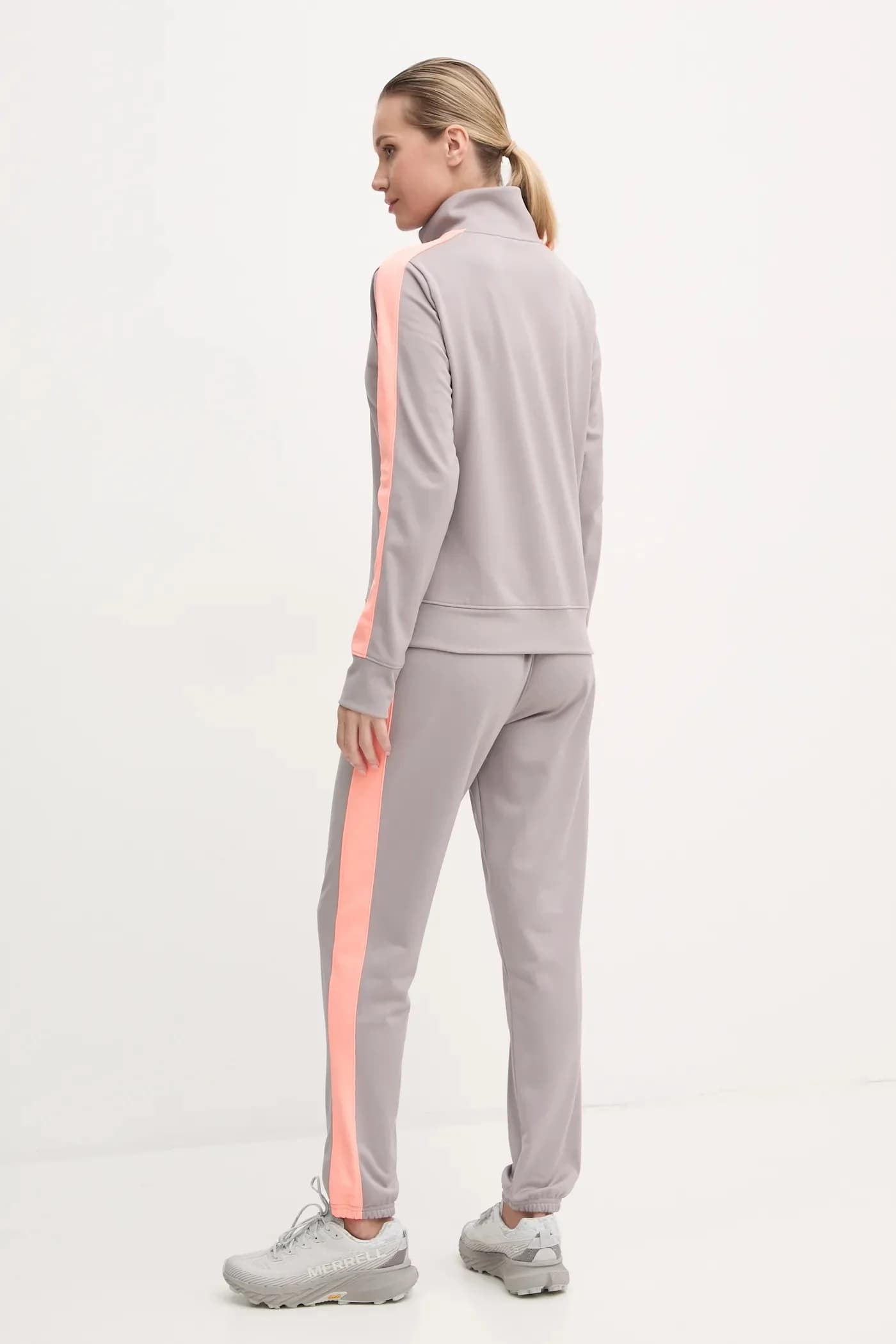 Спортивный костюм из трикотажа - фото 2