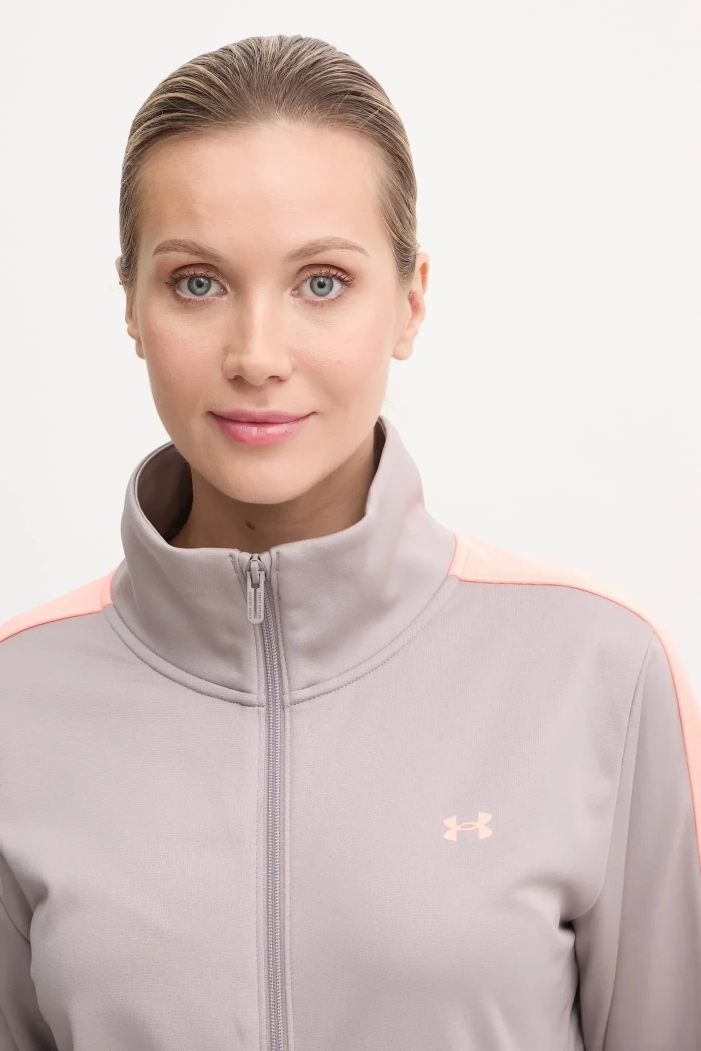 Спортивный костюм из трикотажа - фото 5