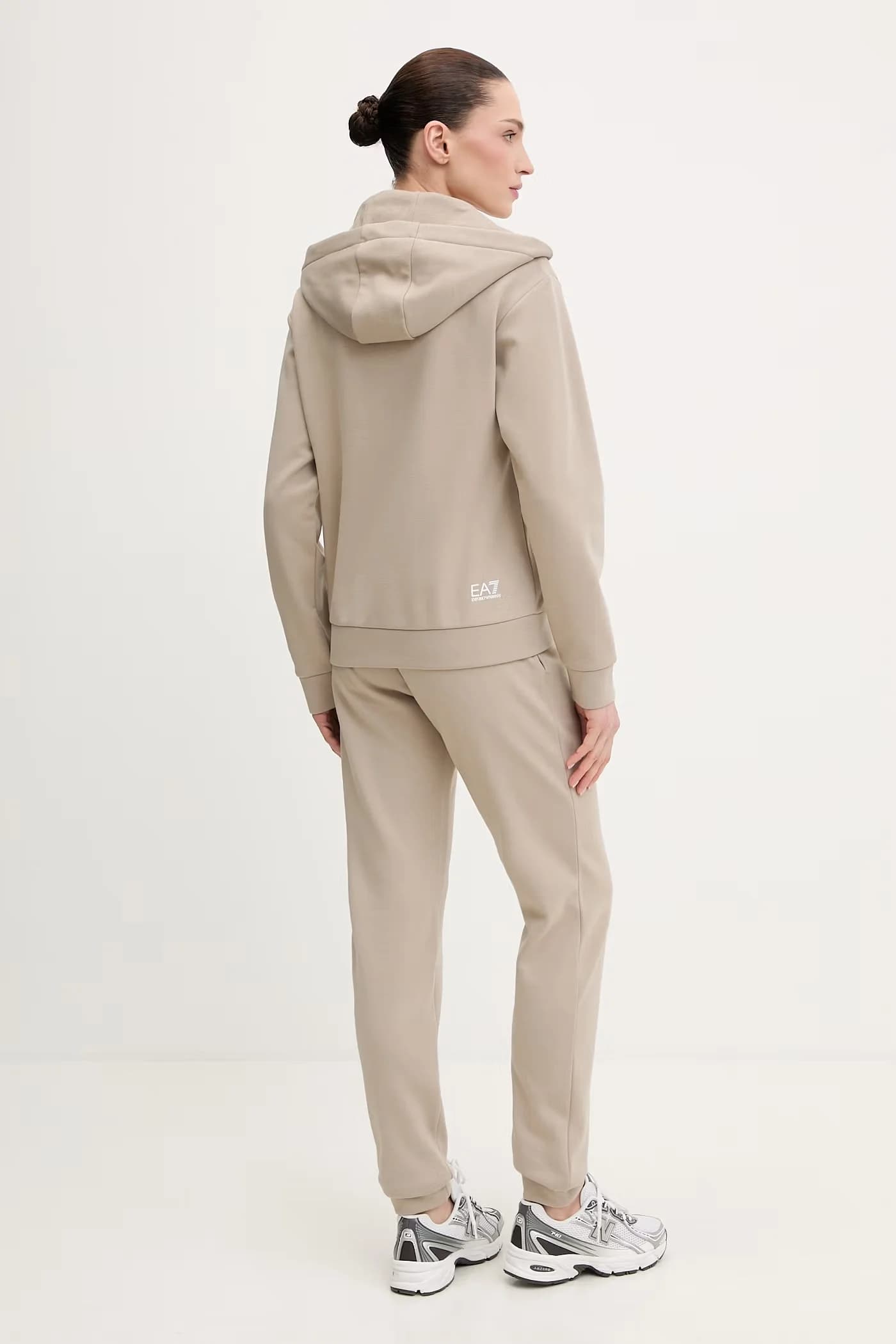 Спортивный костюм - фото 3