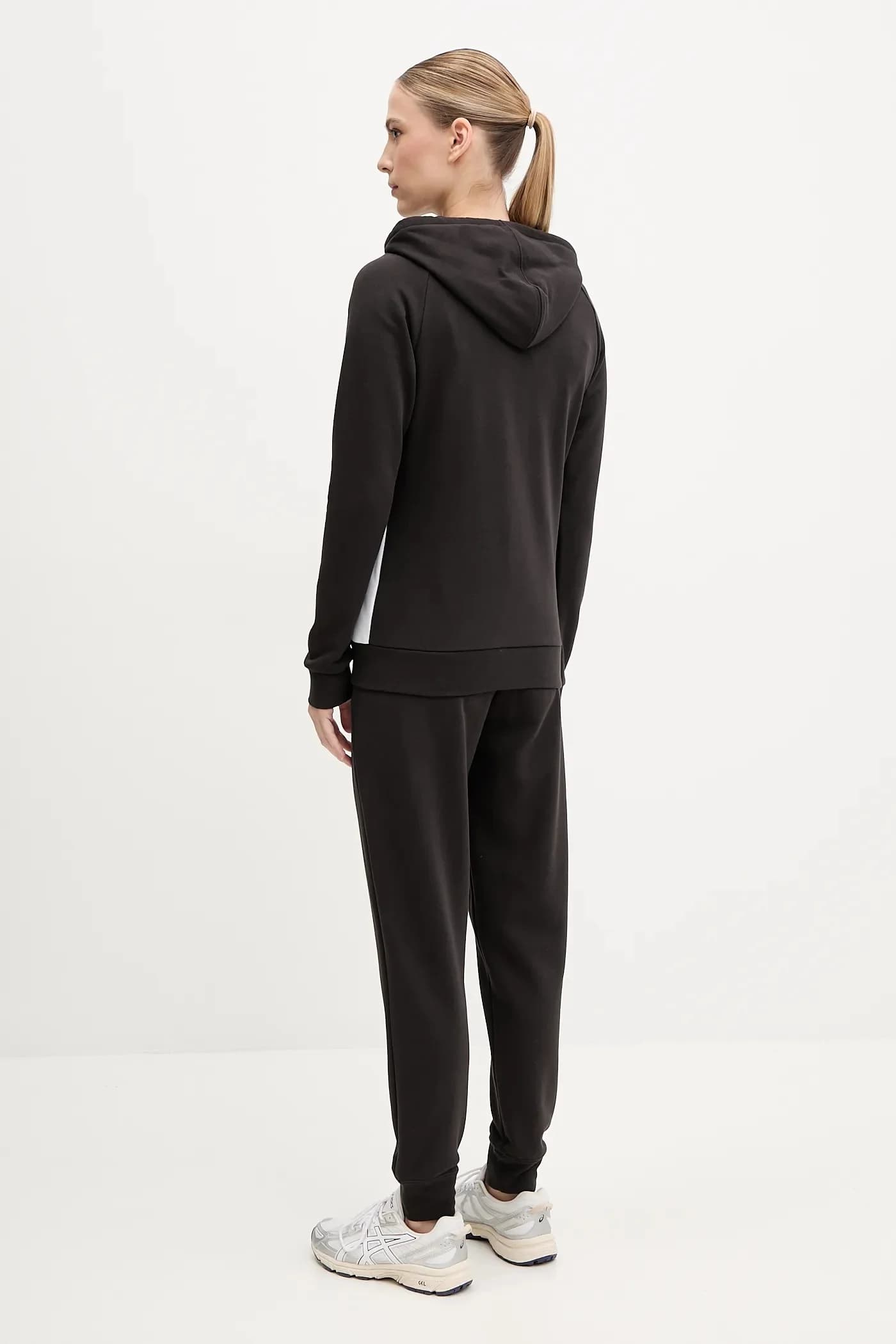 Спортивный костюм - фото 3