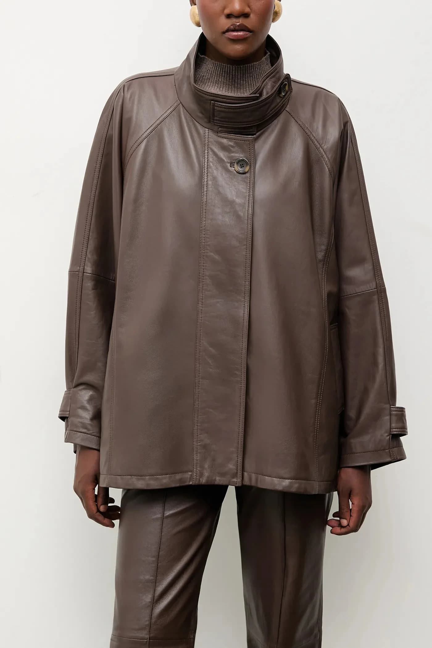 Скреплена кожаной курткой Answear.LAB и LOBOS - фото 4