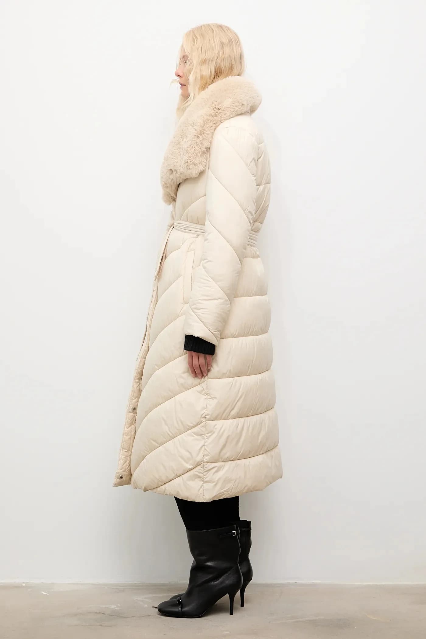 Куртка - фото 4