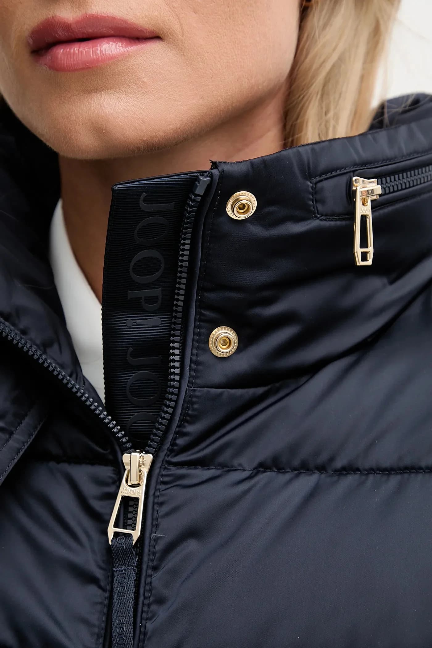 Куртка - фото 5