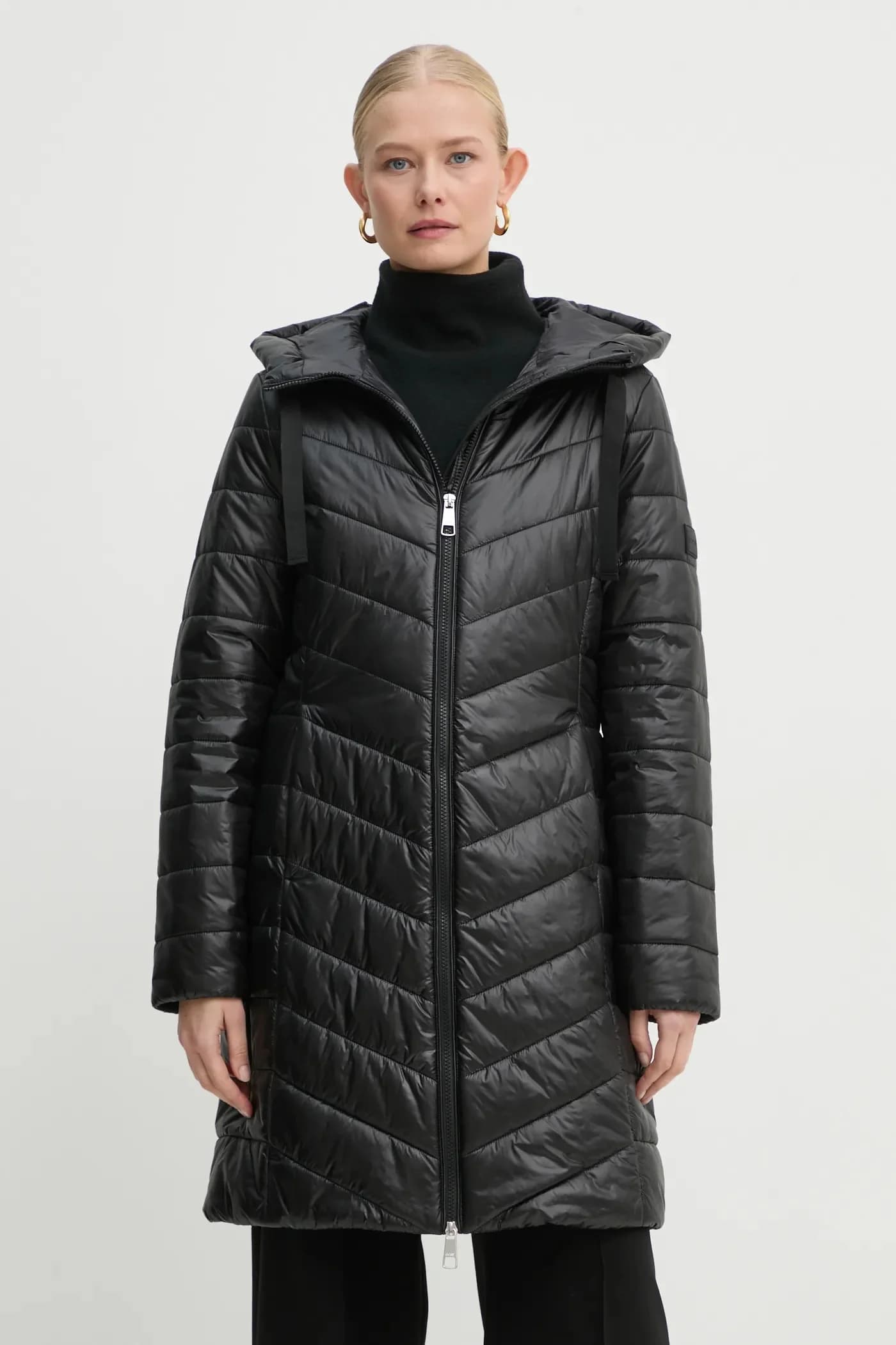 Куртка - фото 2