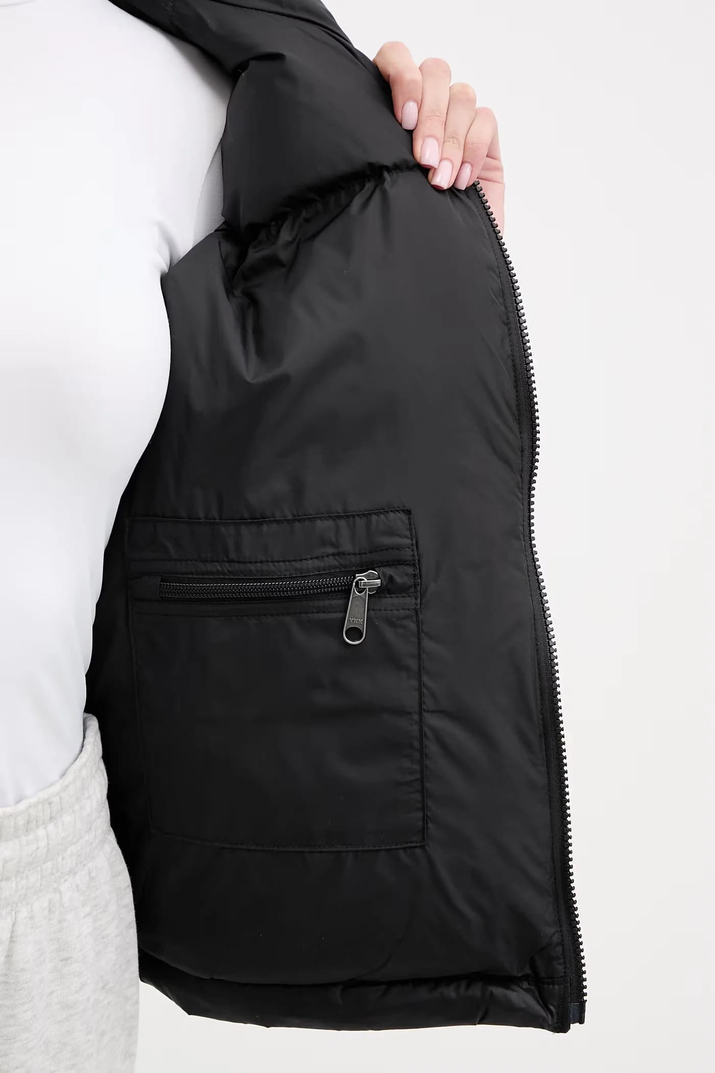 Пуховик Nuptse 1996 года в стиле ретро - фото 6