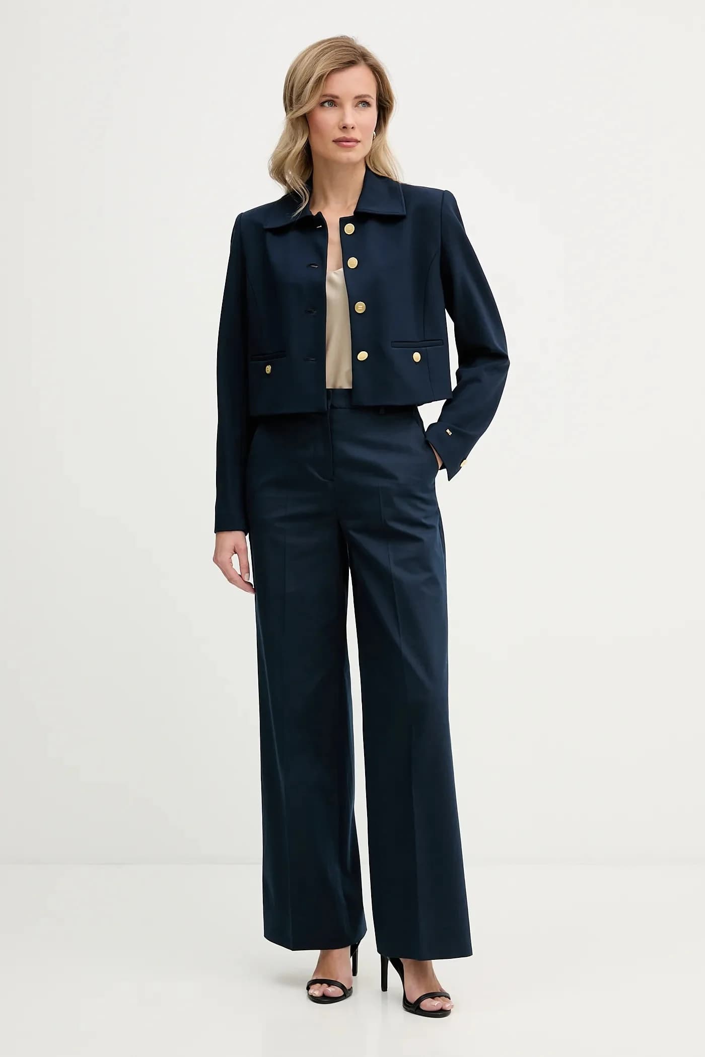 Куртка - фото 2