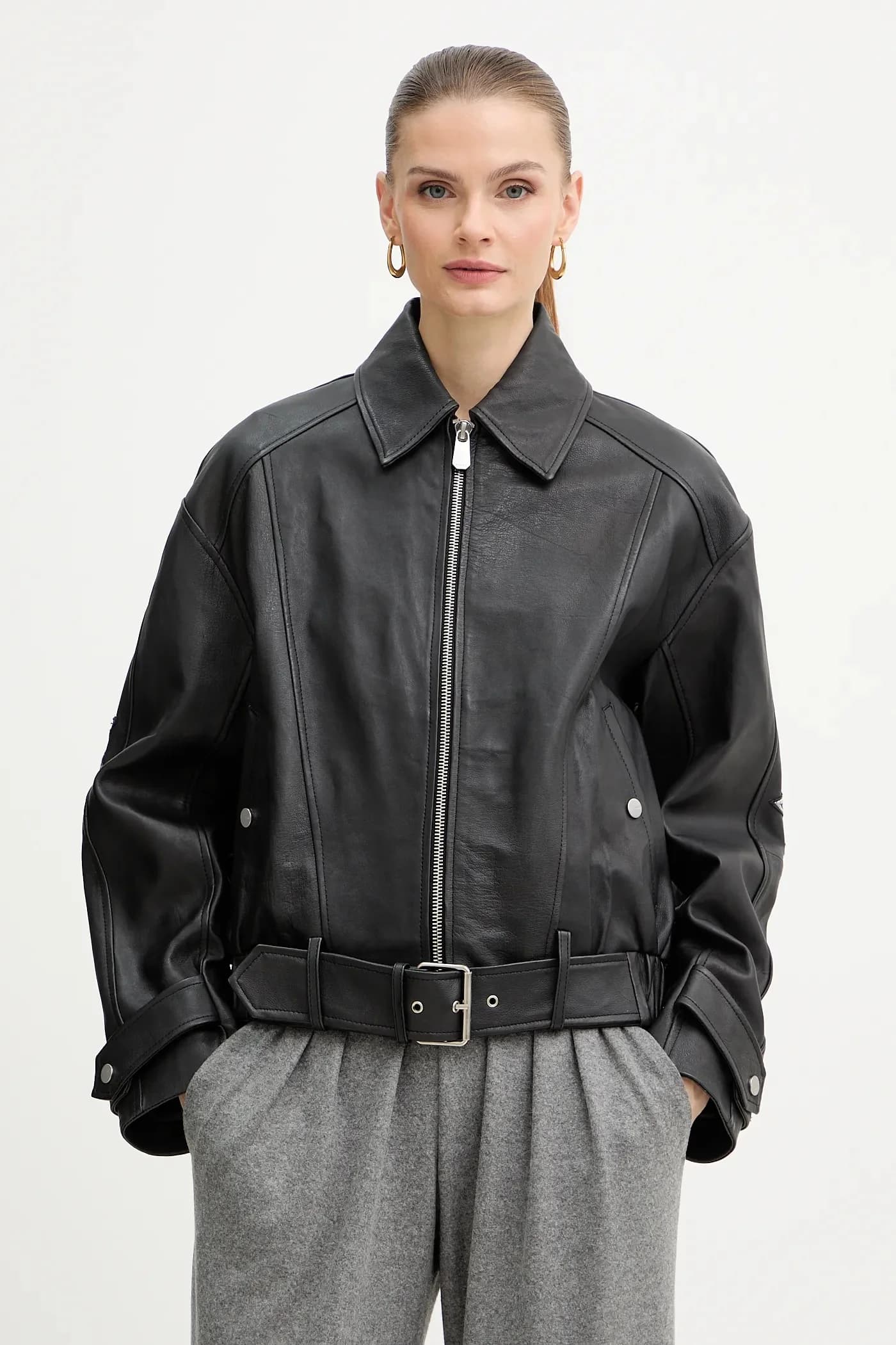 Кожаная куртка