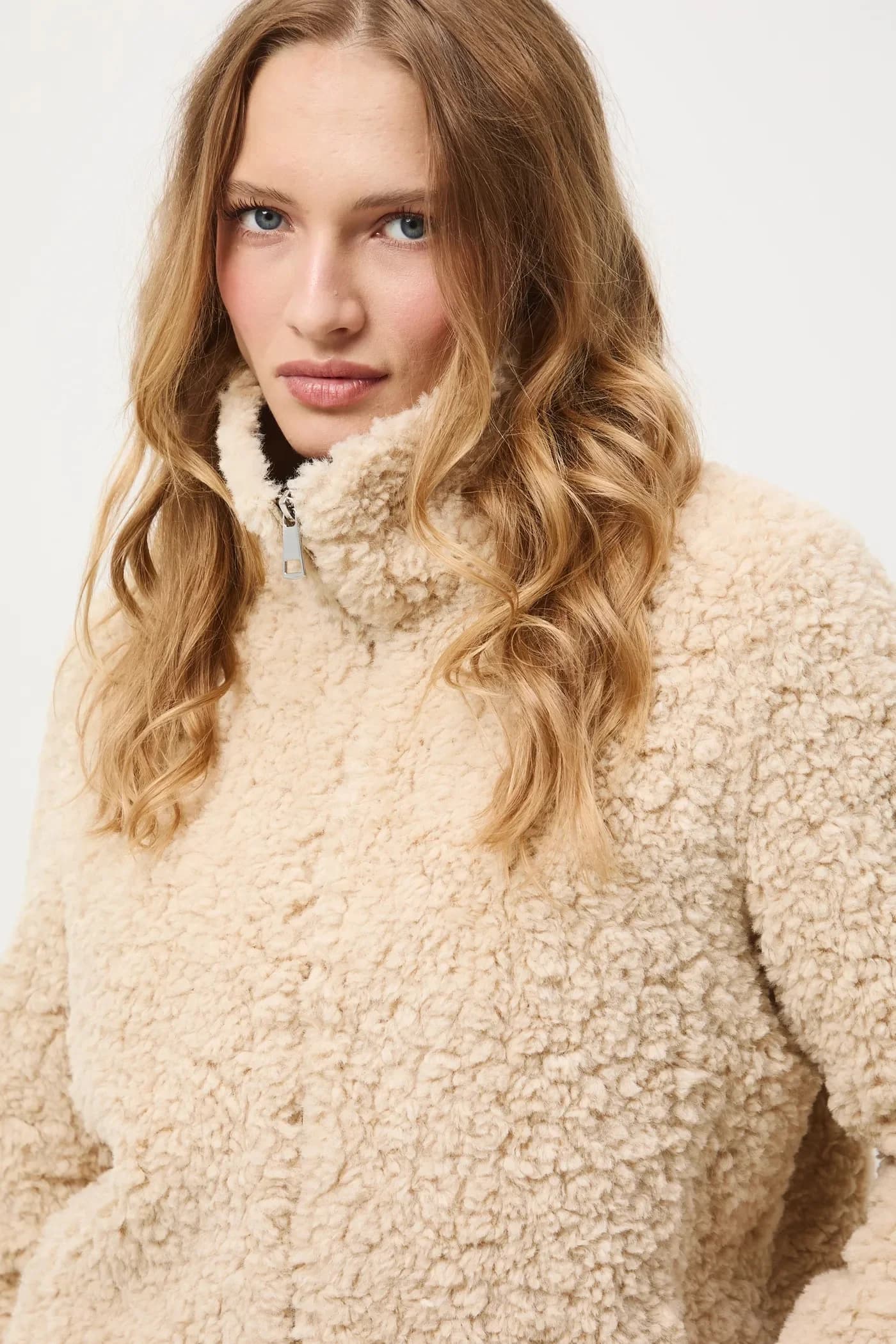 Куртка - фото 5