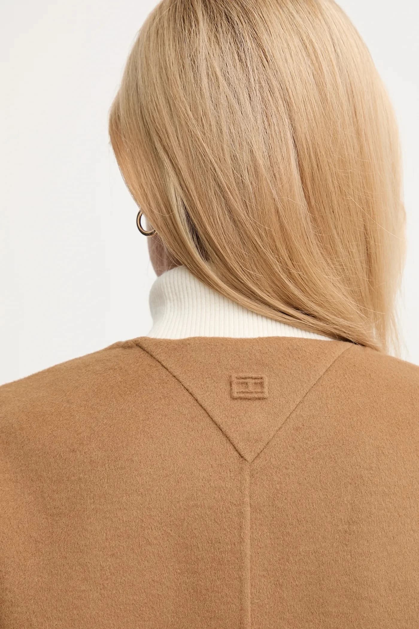 Шерстяная куртка - фото 6