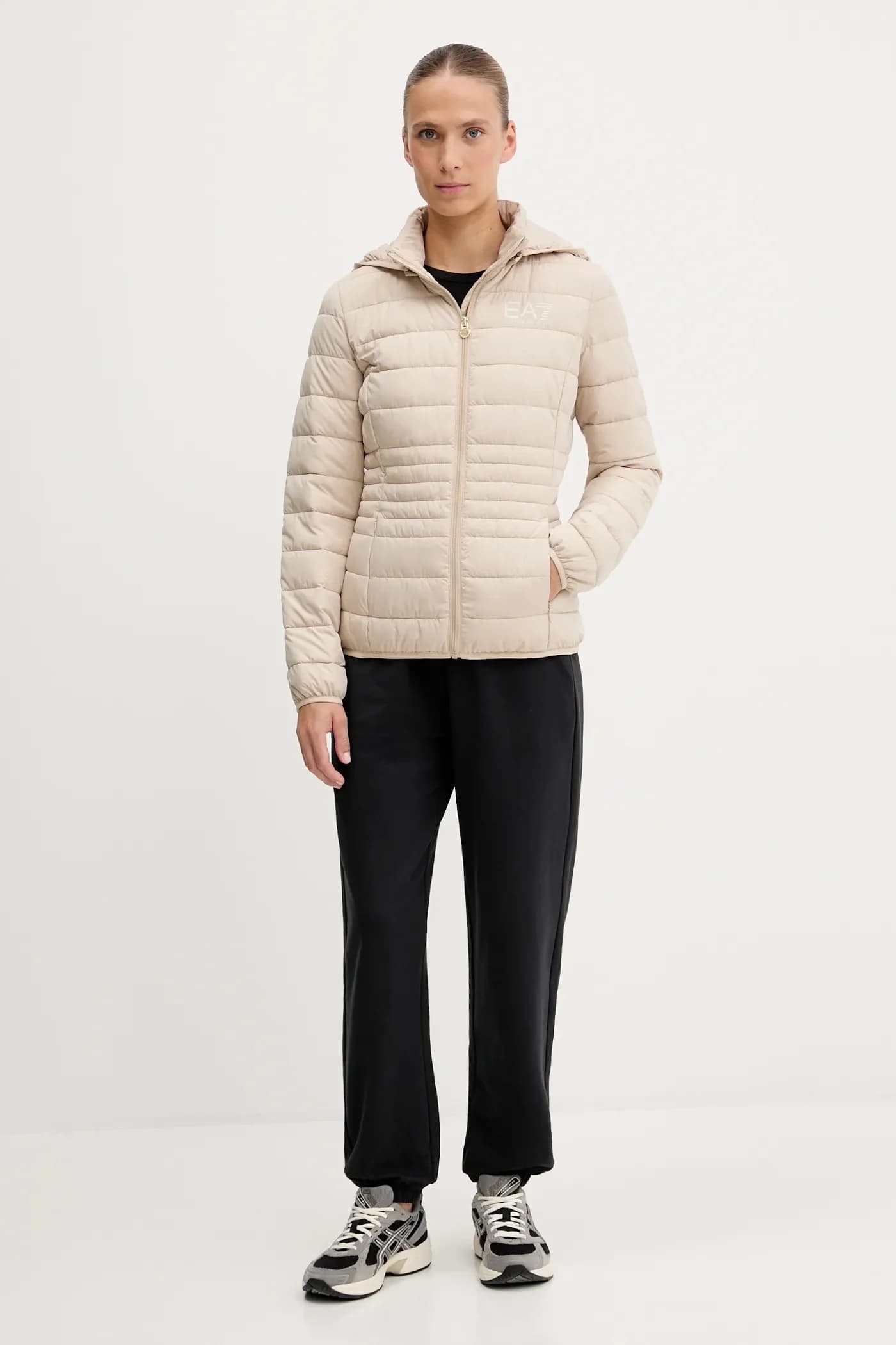 Куртка - фото 2