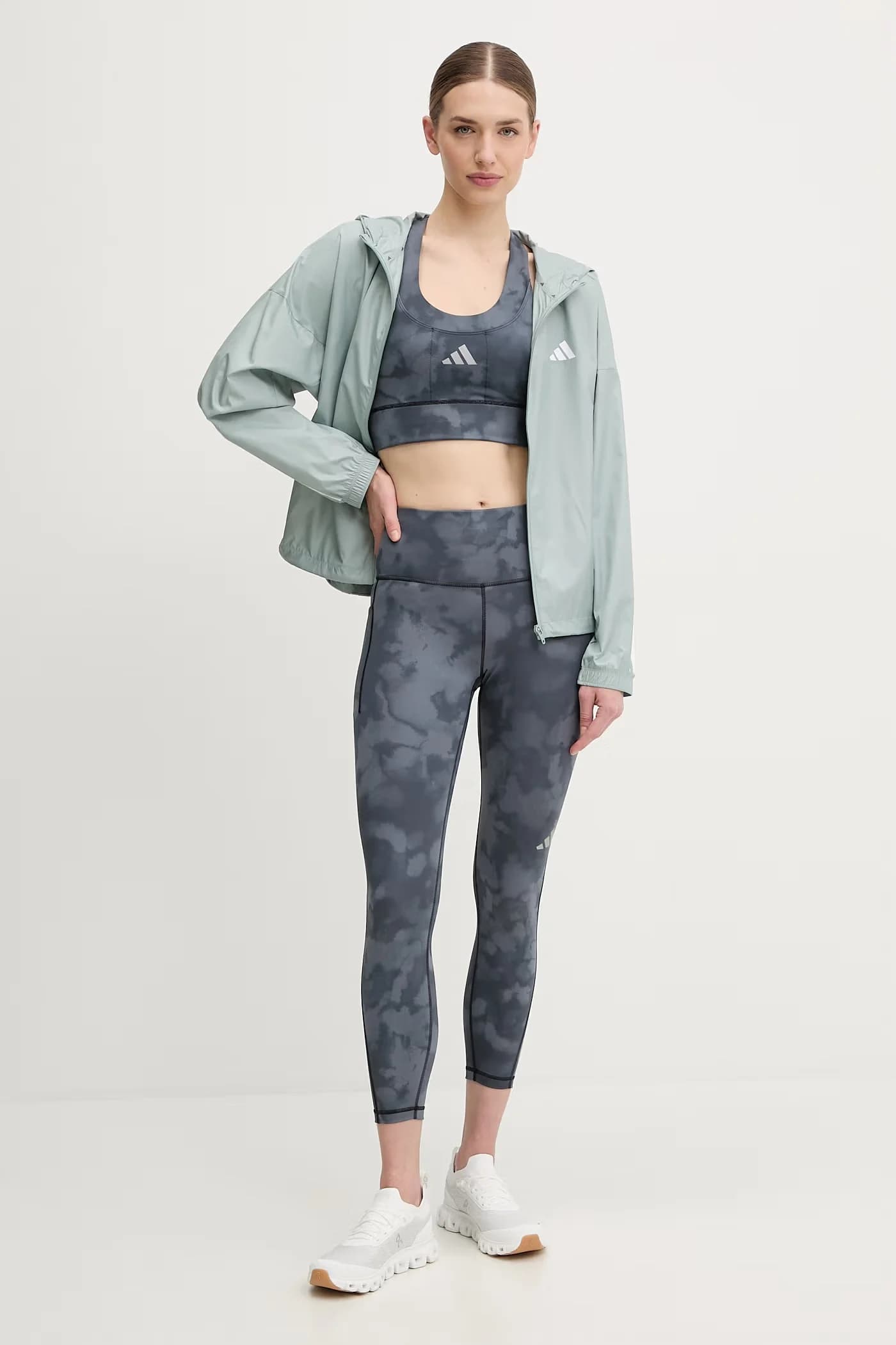 Спортивная куртка Hyperglam Windy - фото 2