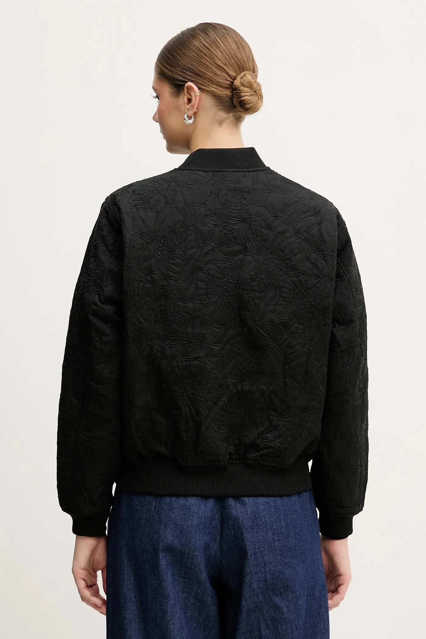 Куртка-бомбер - фото 3