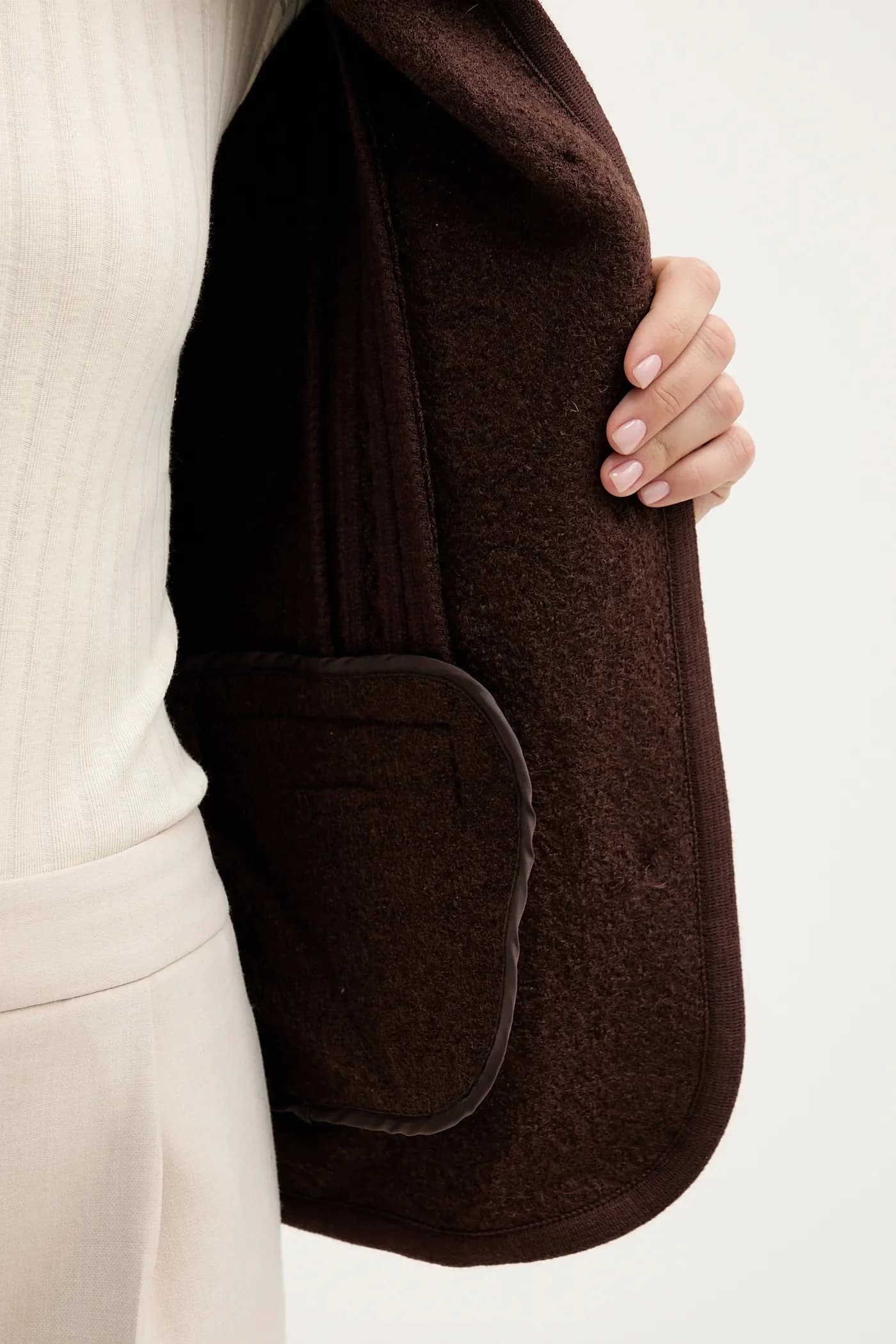 Шерстяная куртка - фото 6