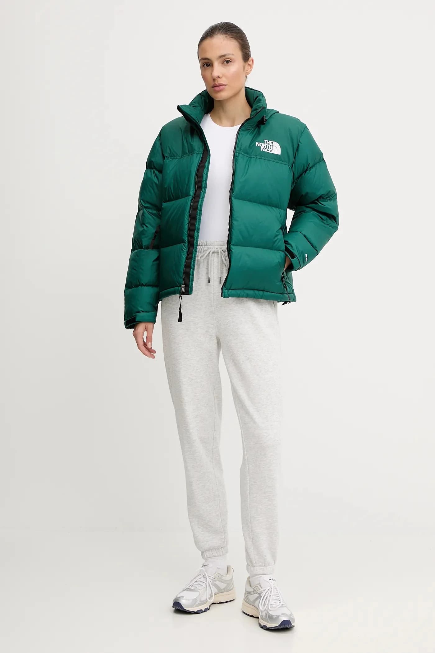 Пуховик Nuptse 1996 года в стиле ретро - фото 2