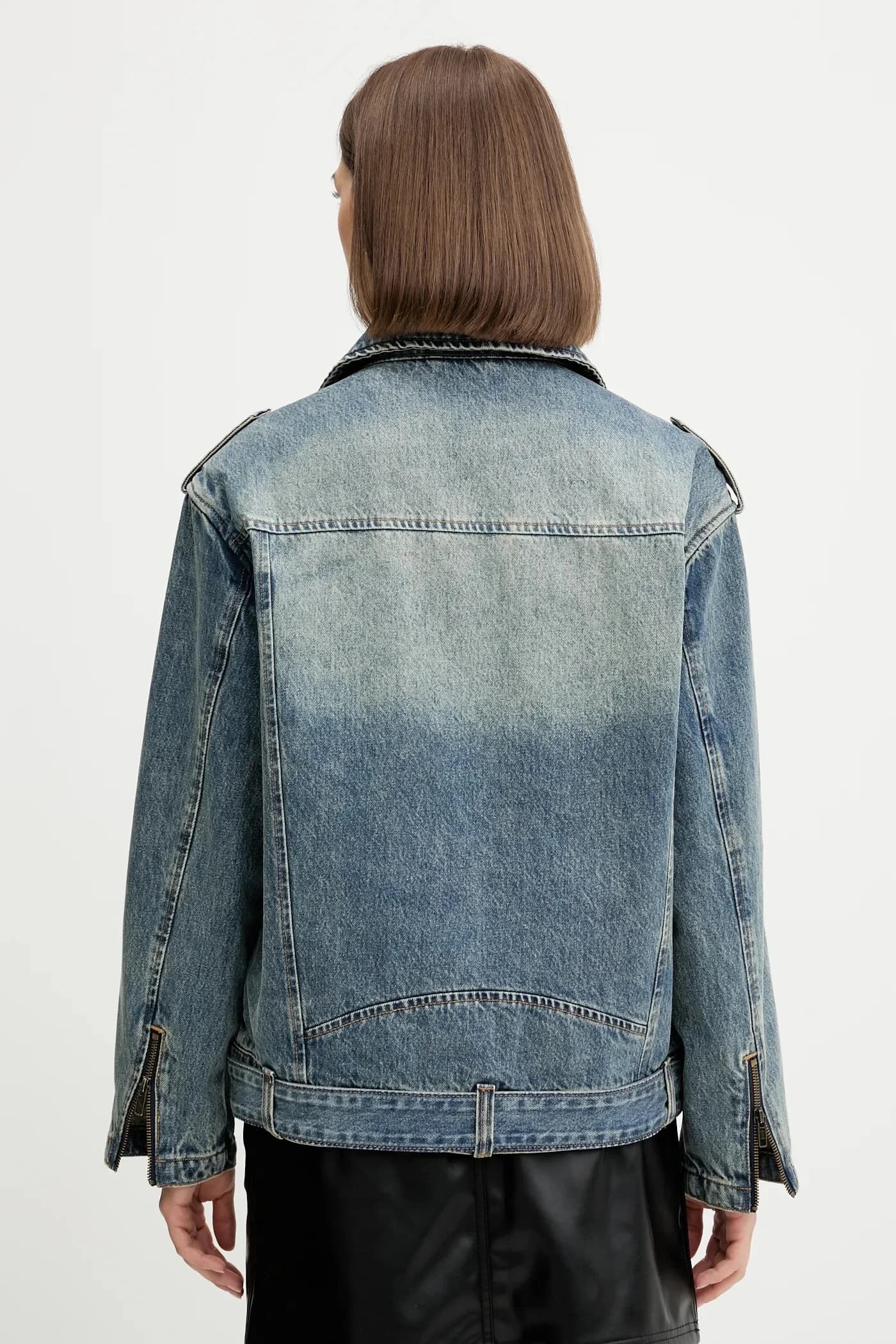 Джинсовая куртка - фото 3