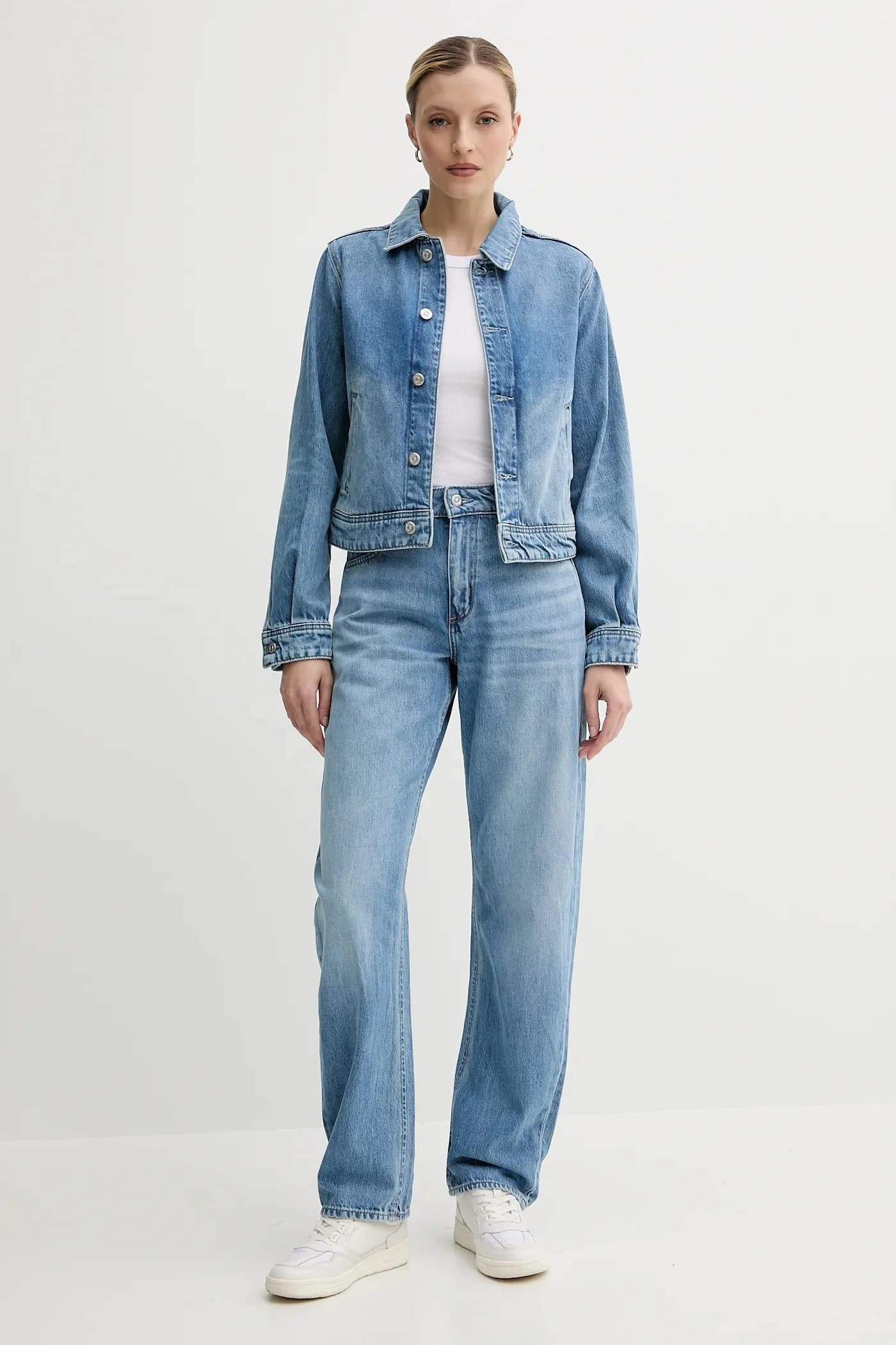 Джинсовая куртка - фото 2