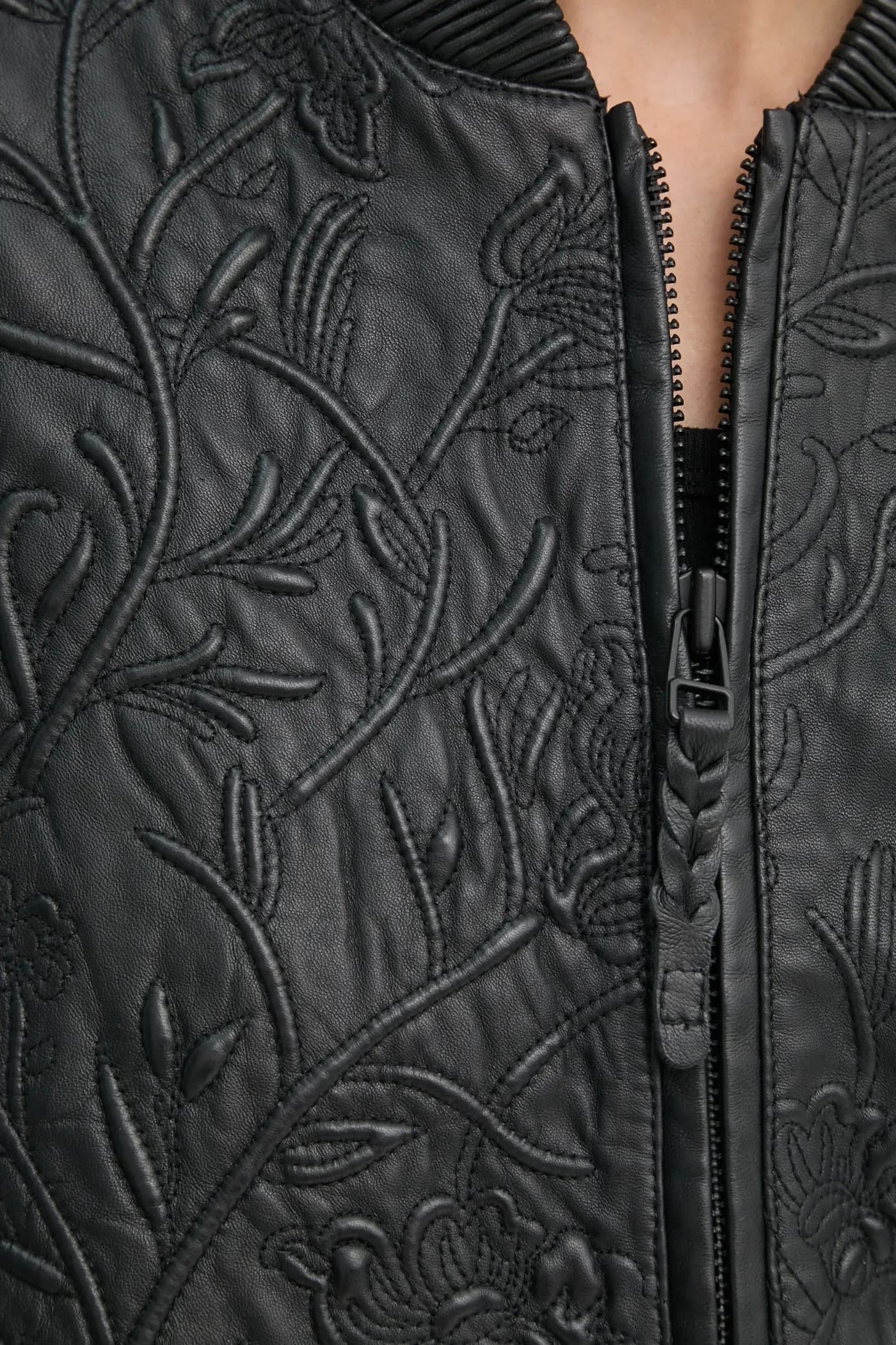 кожаная куртка-бомбер FERRIL - фото 6