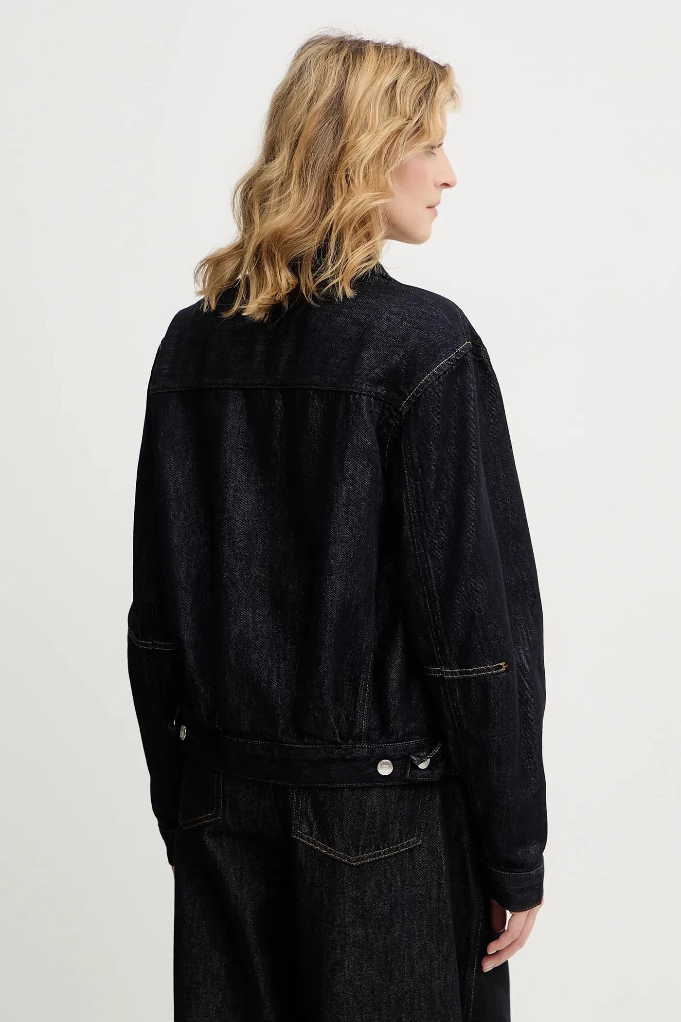 Джинсовая куртка - фото 3