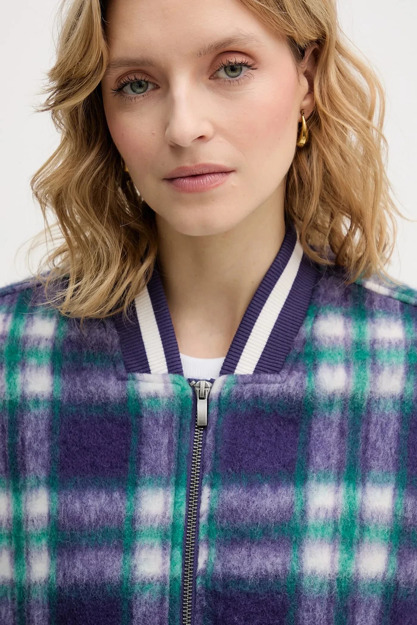 Бомбер из шерсти - фото 4