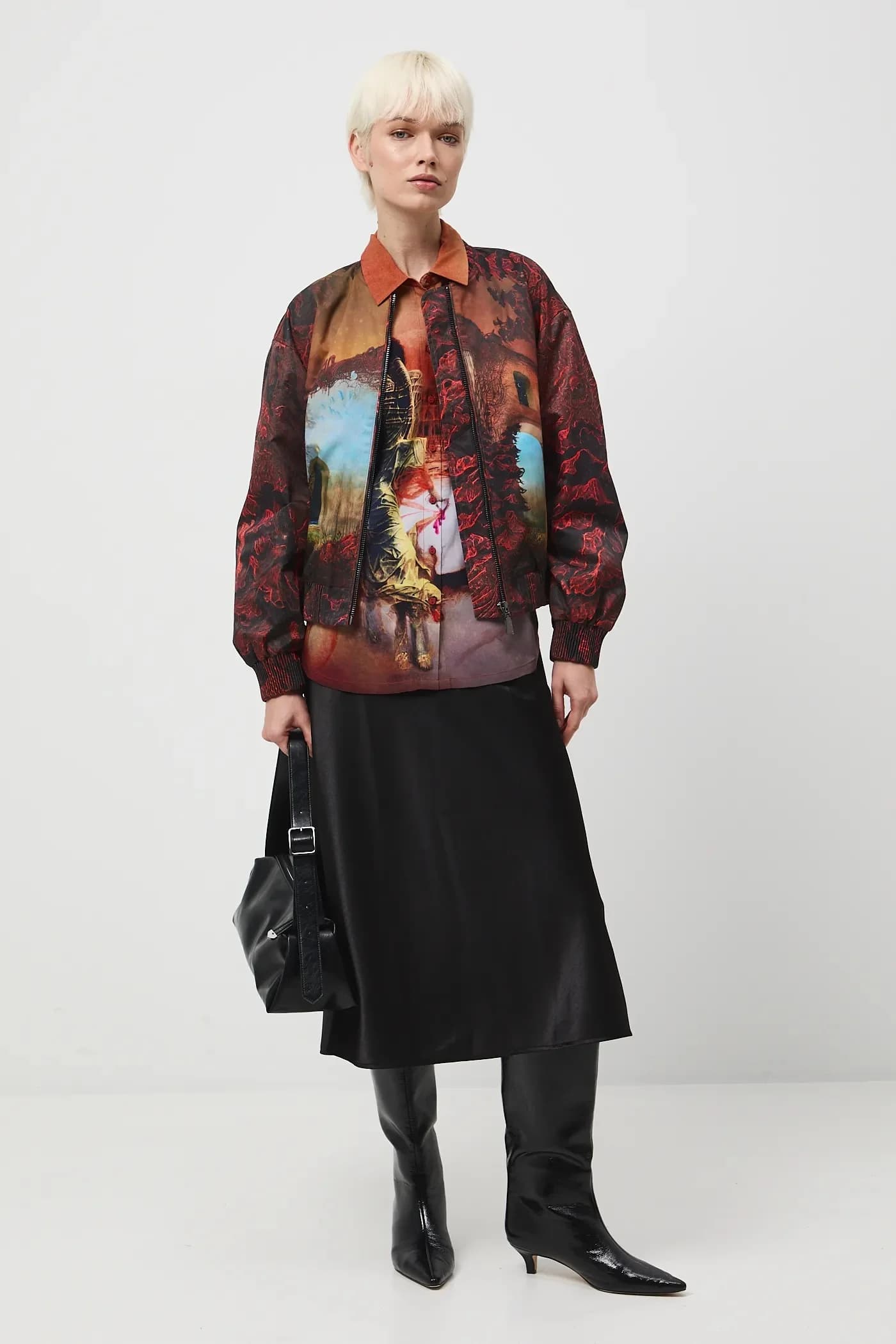 Куртка-бомбер