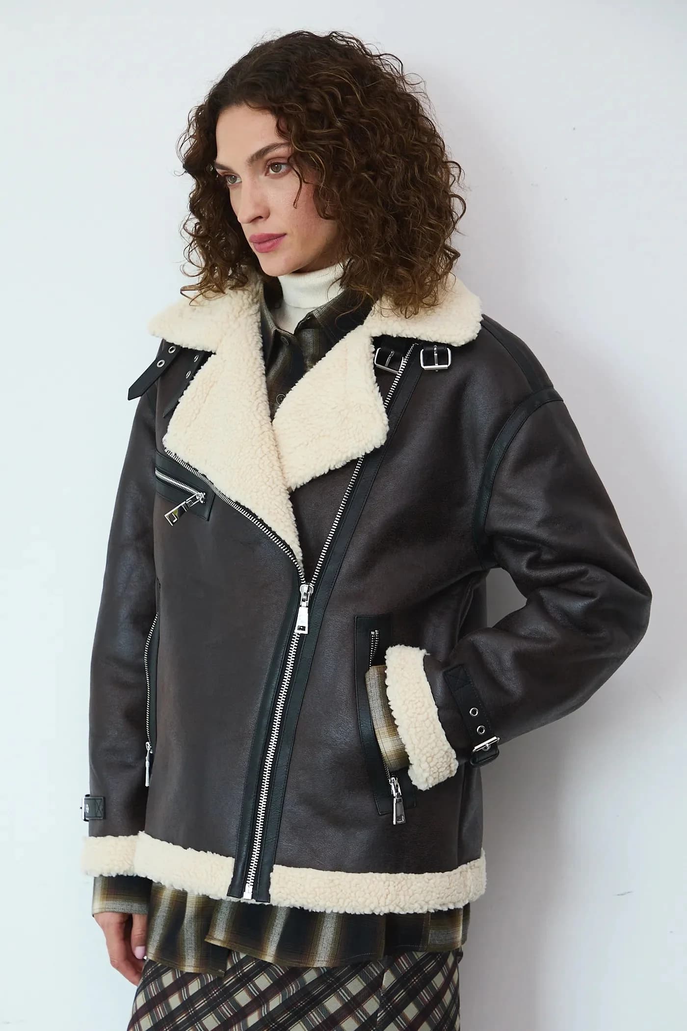 Байкерская куртка - фото 2