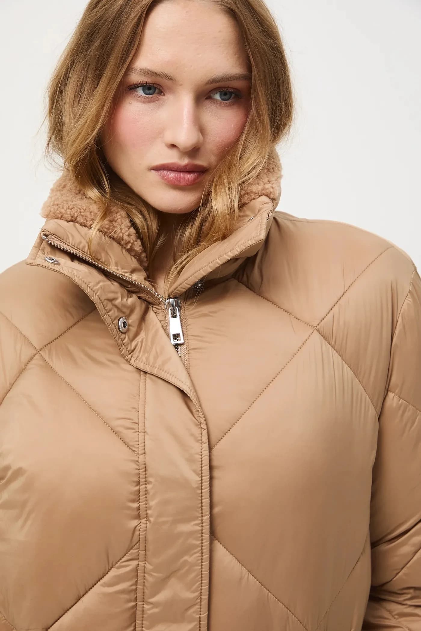 Куртка - фото 4