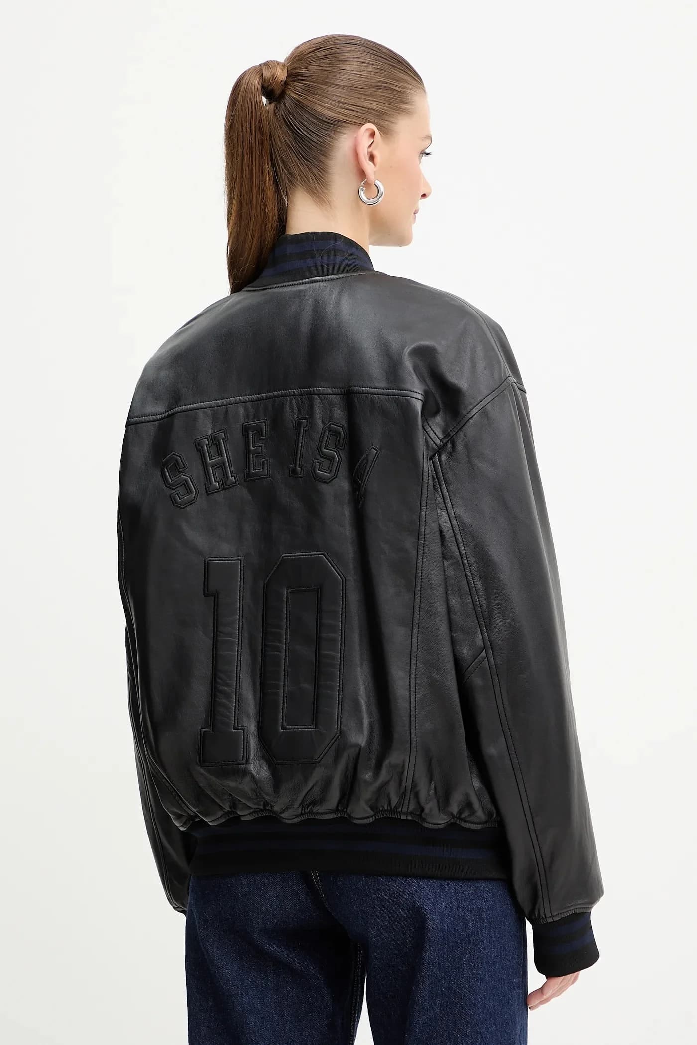 Кожаный бомбер - фото 5