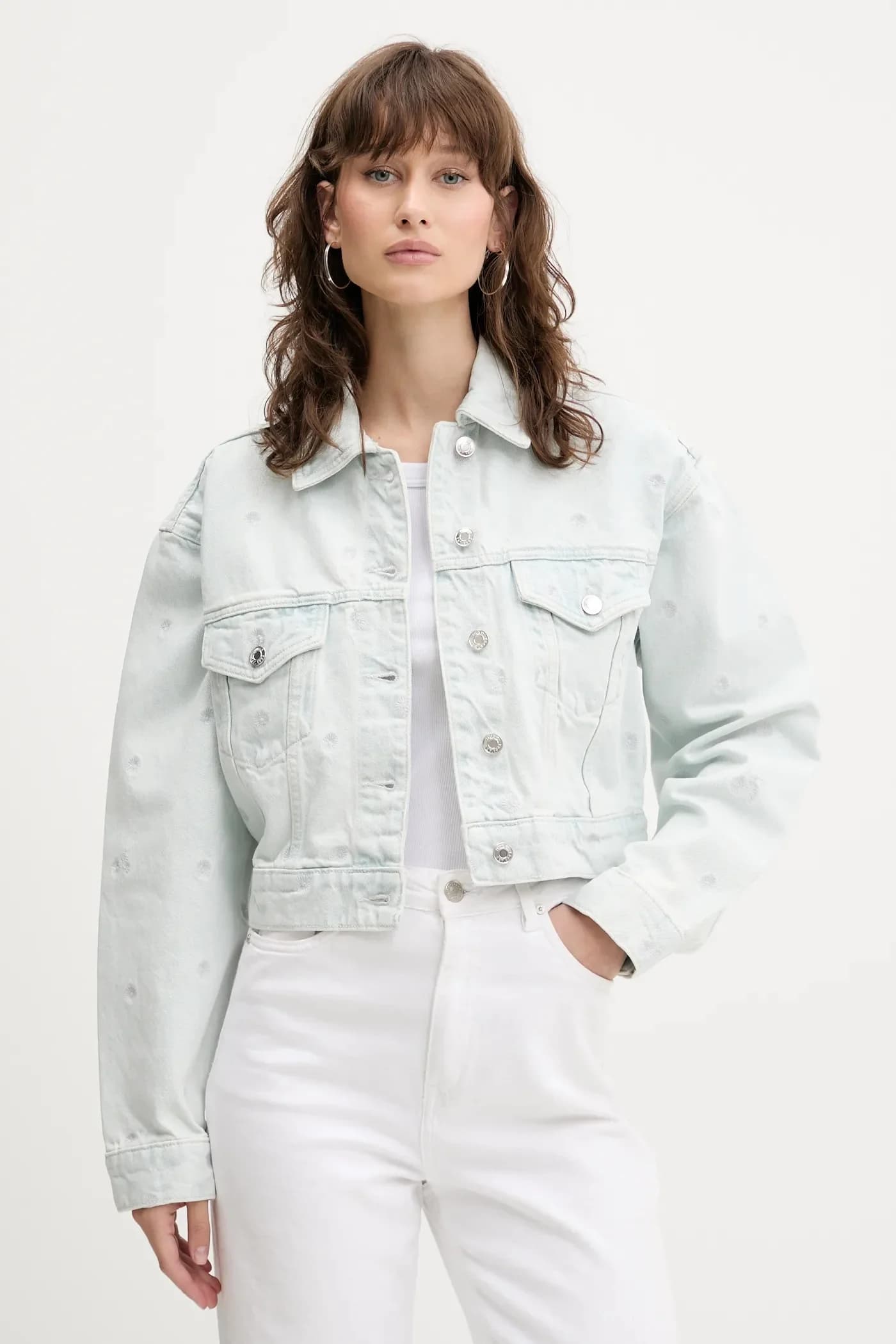 Джинсовая куртка