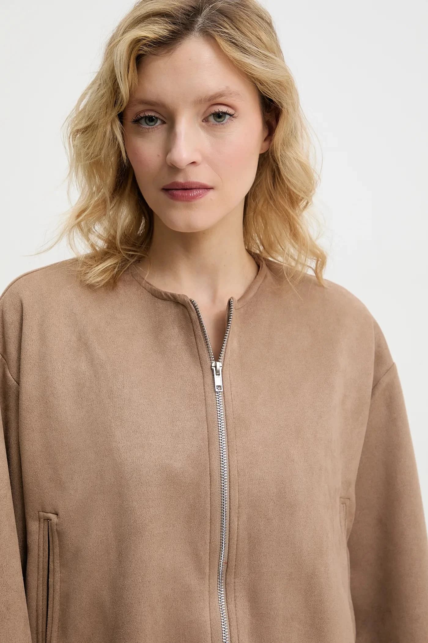 Куртка - фото 4