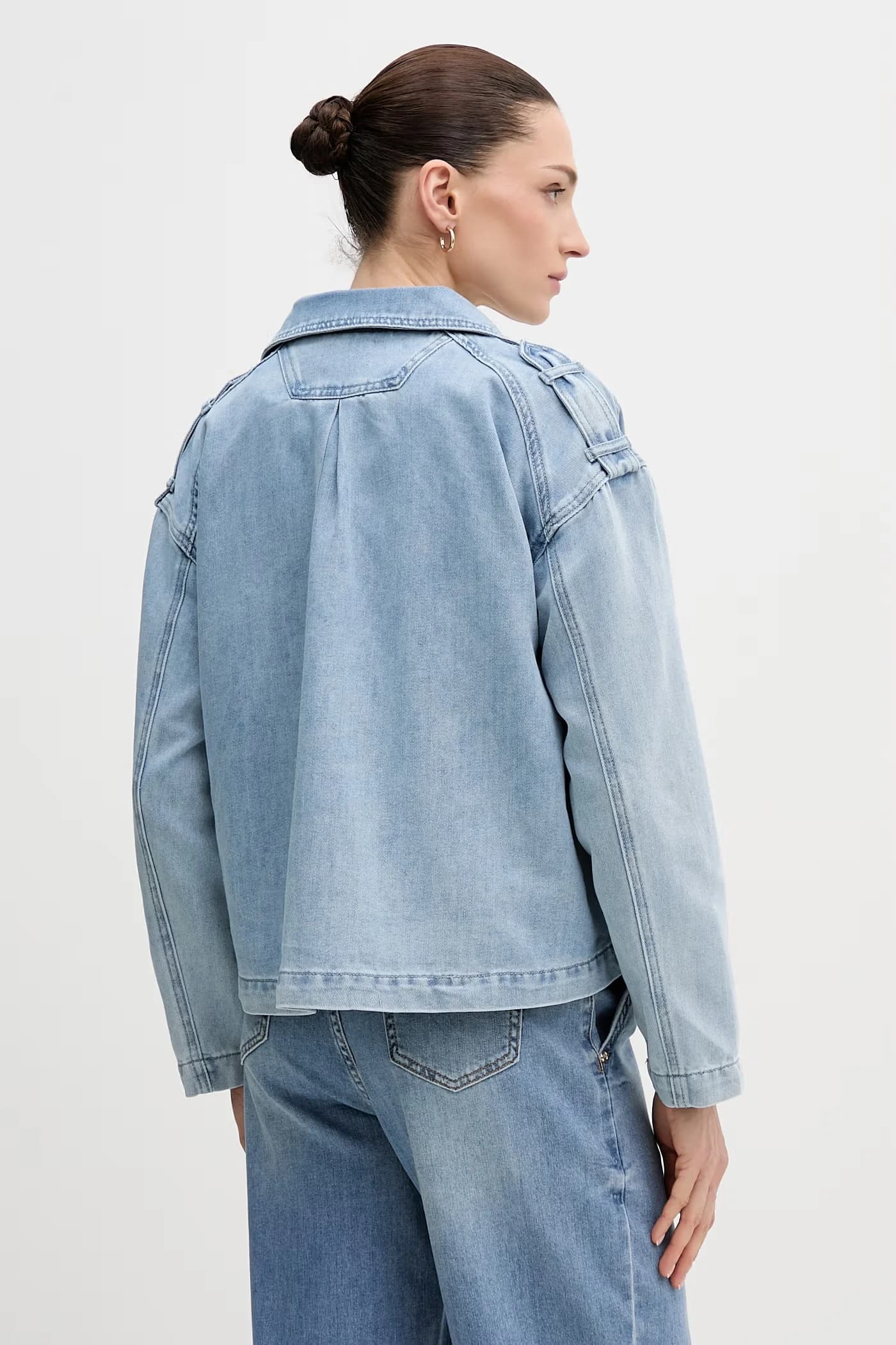 Джинсовая куртка - фото 3