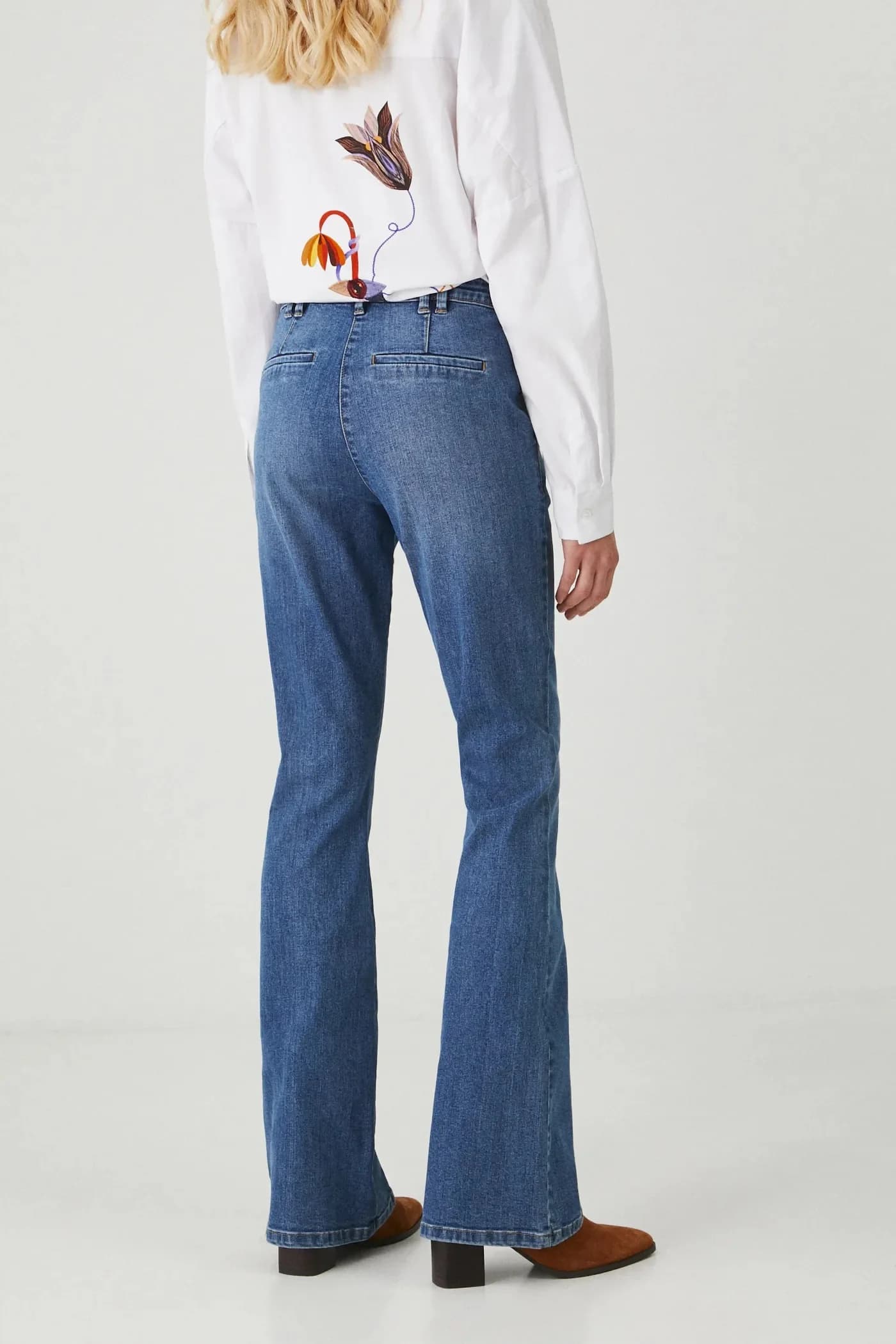 Джинсы - фото 3