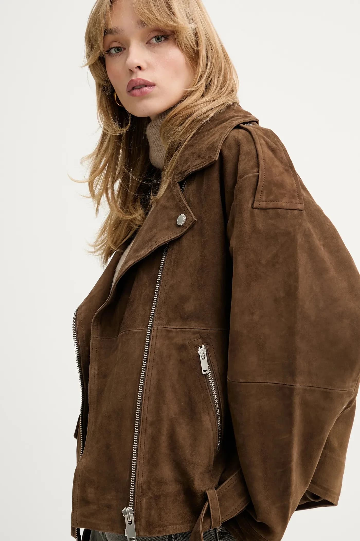 Замшевая косуха - фото 4