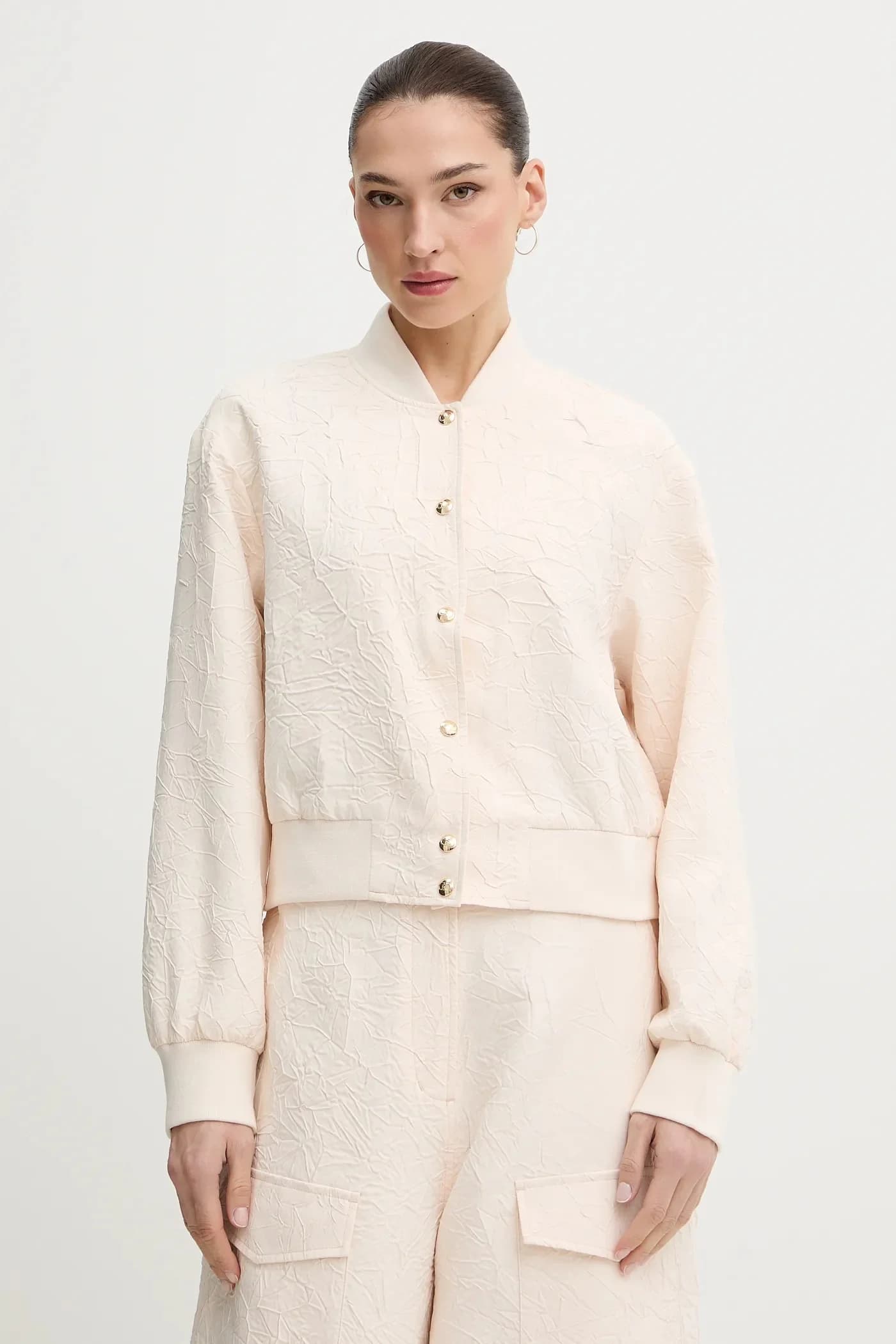 Куртка-бомбер